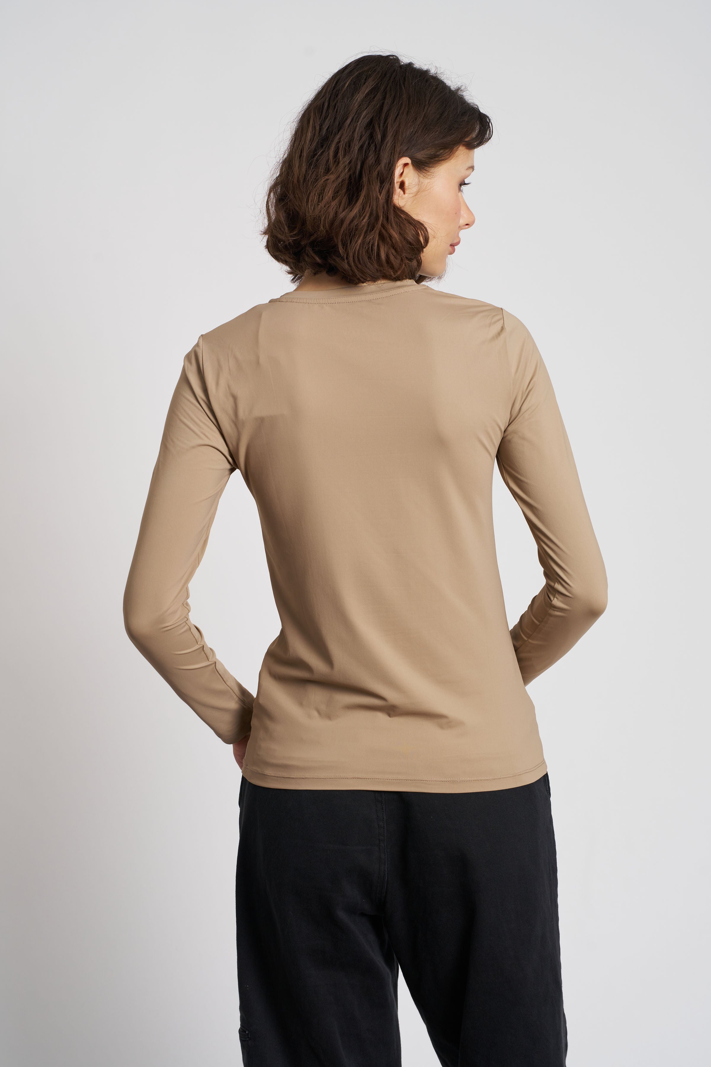 Jersey Stretch Long Sleeve Crewneck in Desert