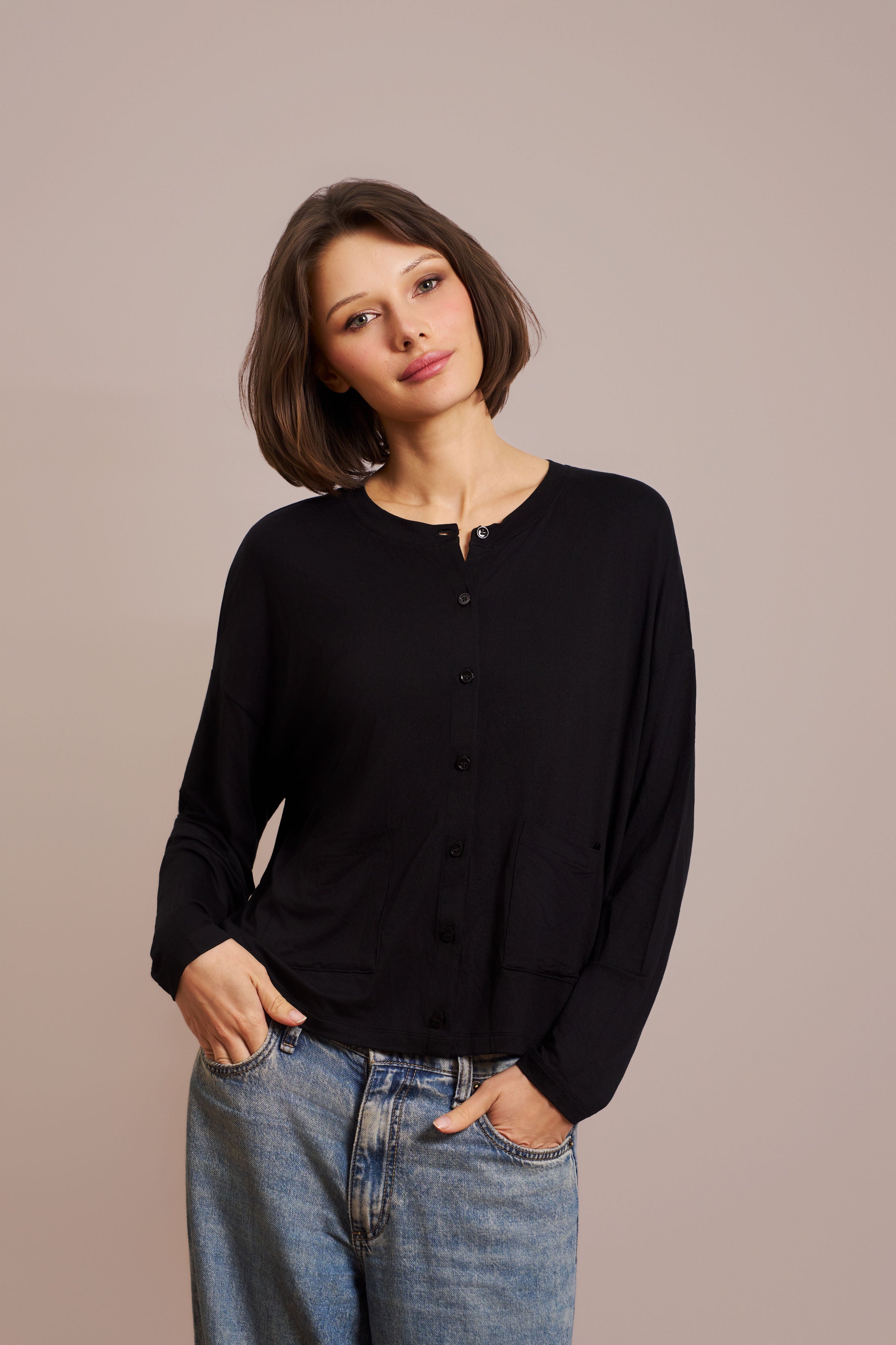 Majestic Soft Touch Long Sleeve Crewneck Cardigan in Noir