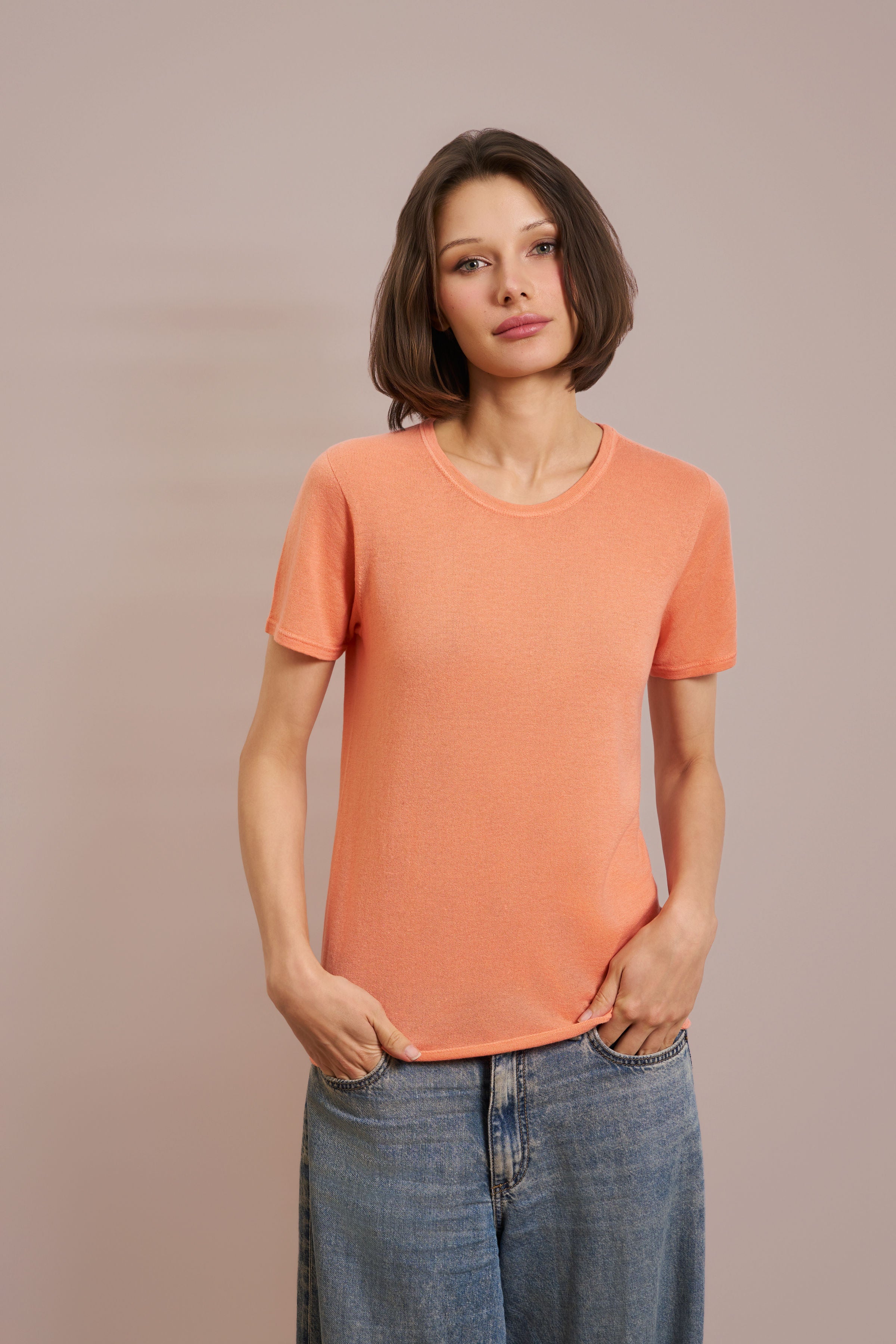 100% Machine Washable Cashmere Short Sleeve Crewneck in Papaya