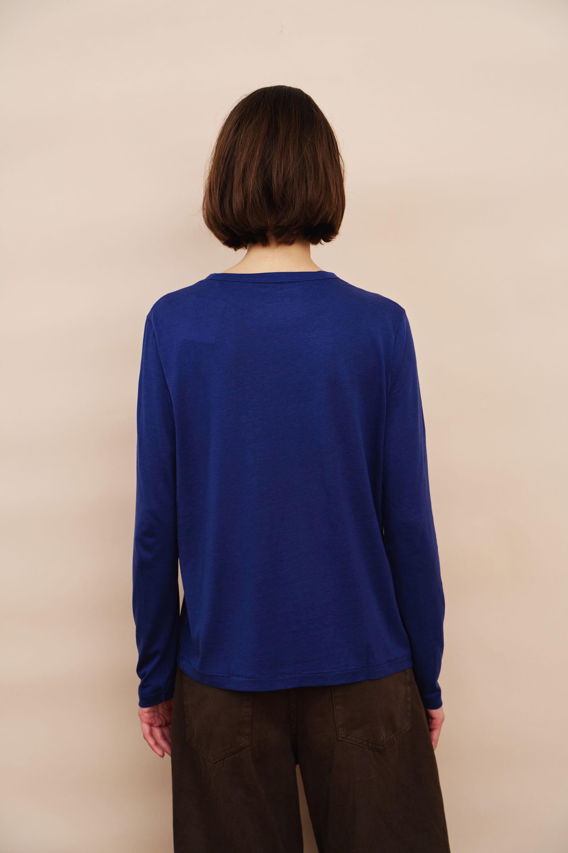 Lyocell Cotton Long Sleeve Semi Relaxed Crewneck in Bleu Saphir