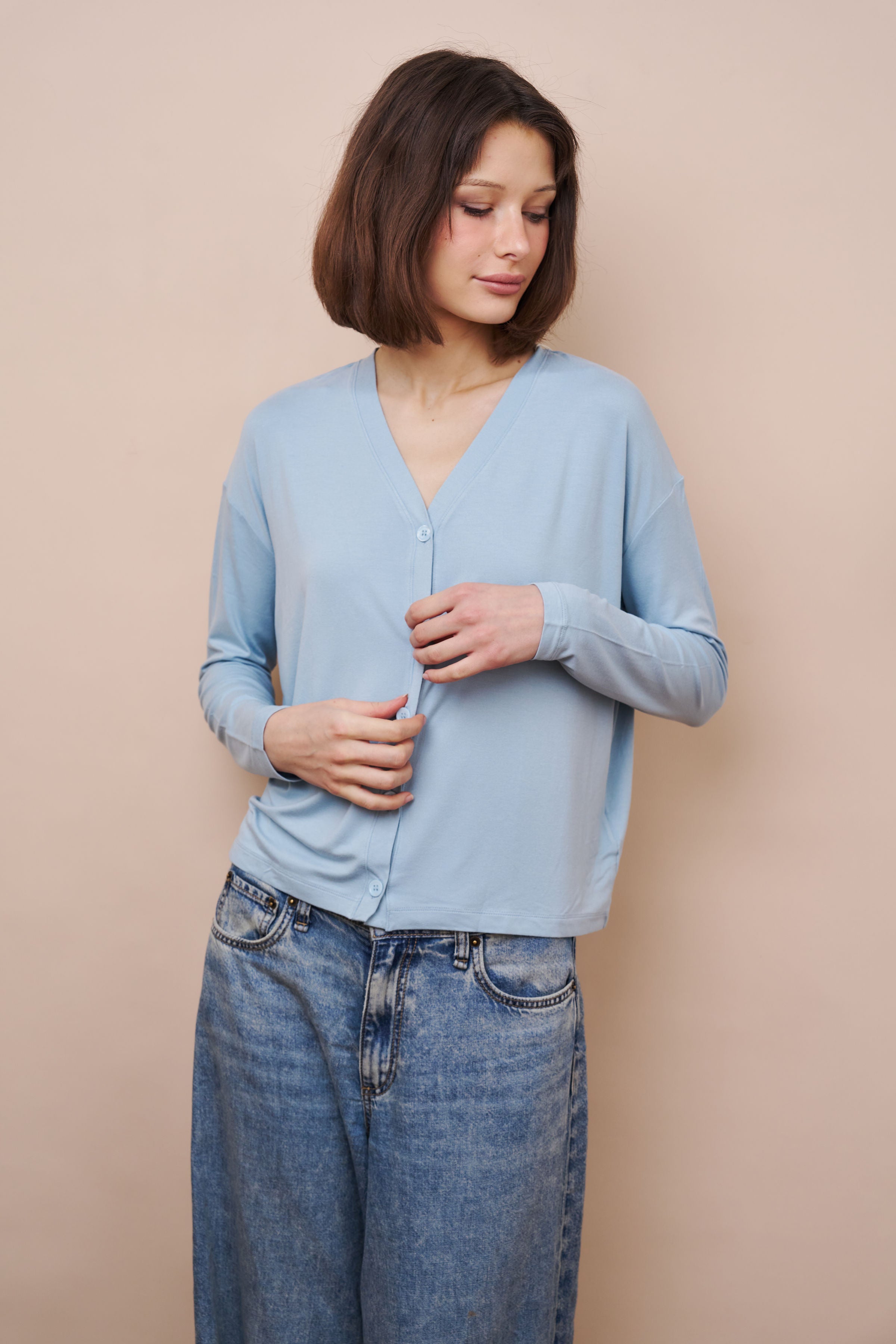 Majestic Soft Touch V-Neck Cardigan in Bleu Calanques