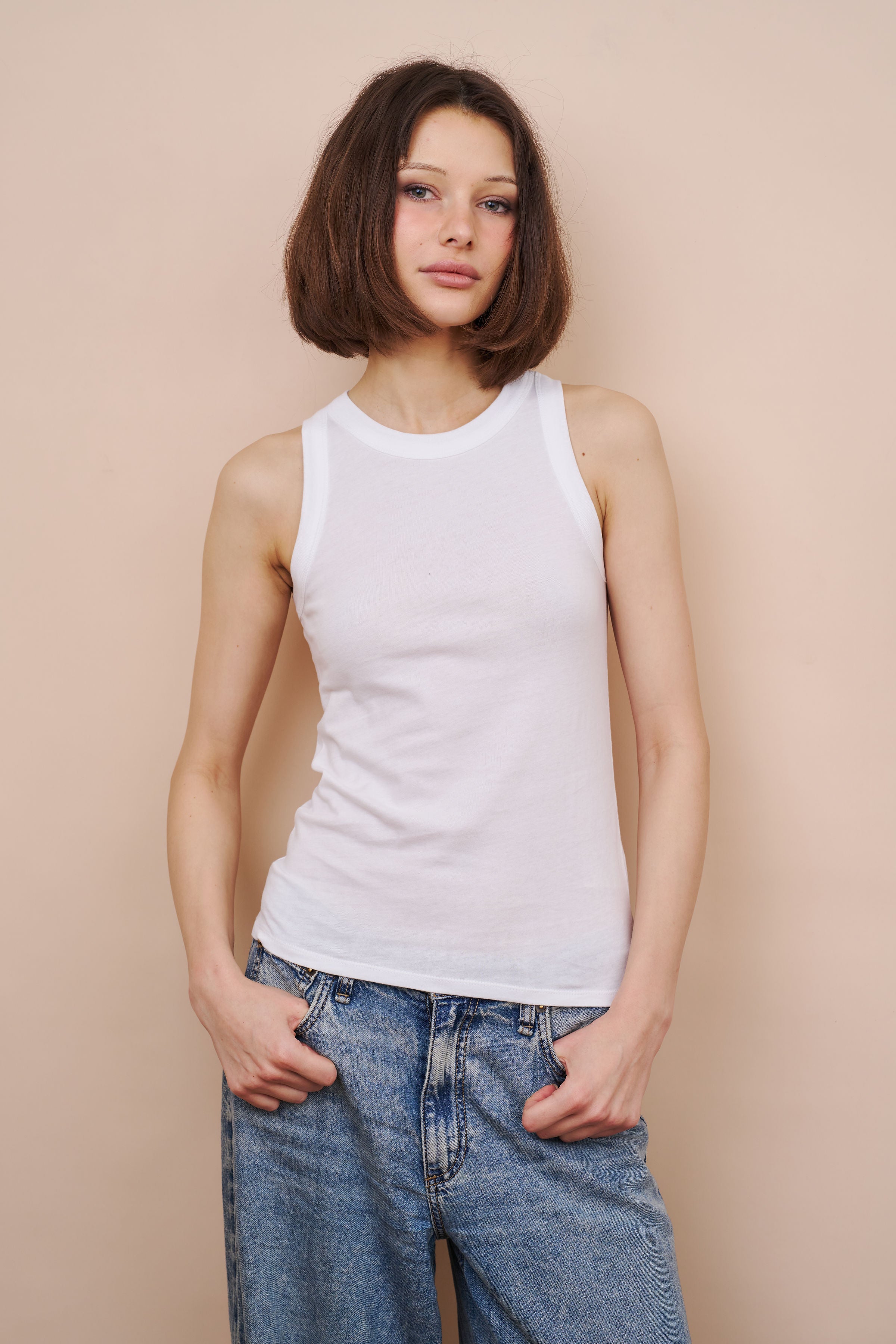 Majestic Deluxe Cotton Crewneck Tank in Blanc