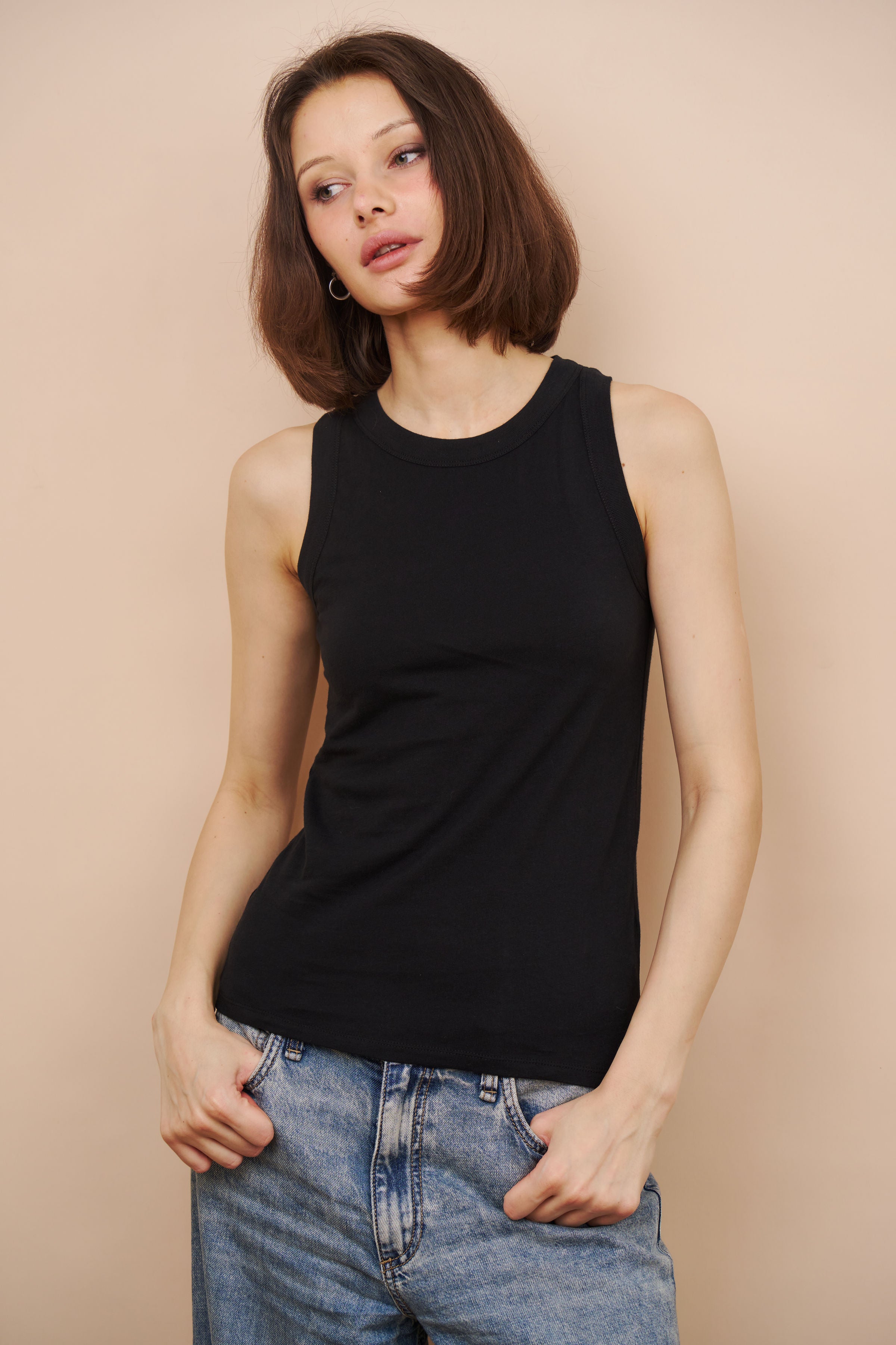 Majestic Deluxe Cotton Crewneck Tank in Noir
