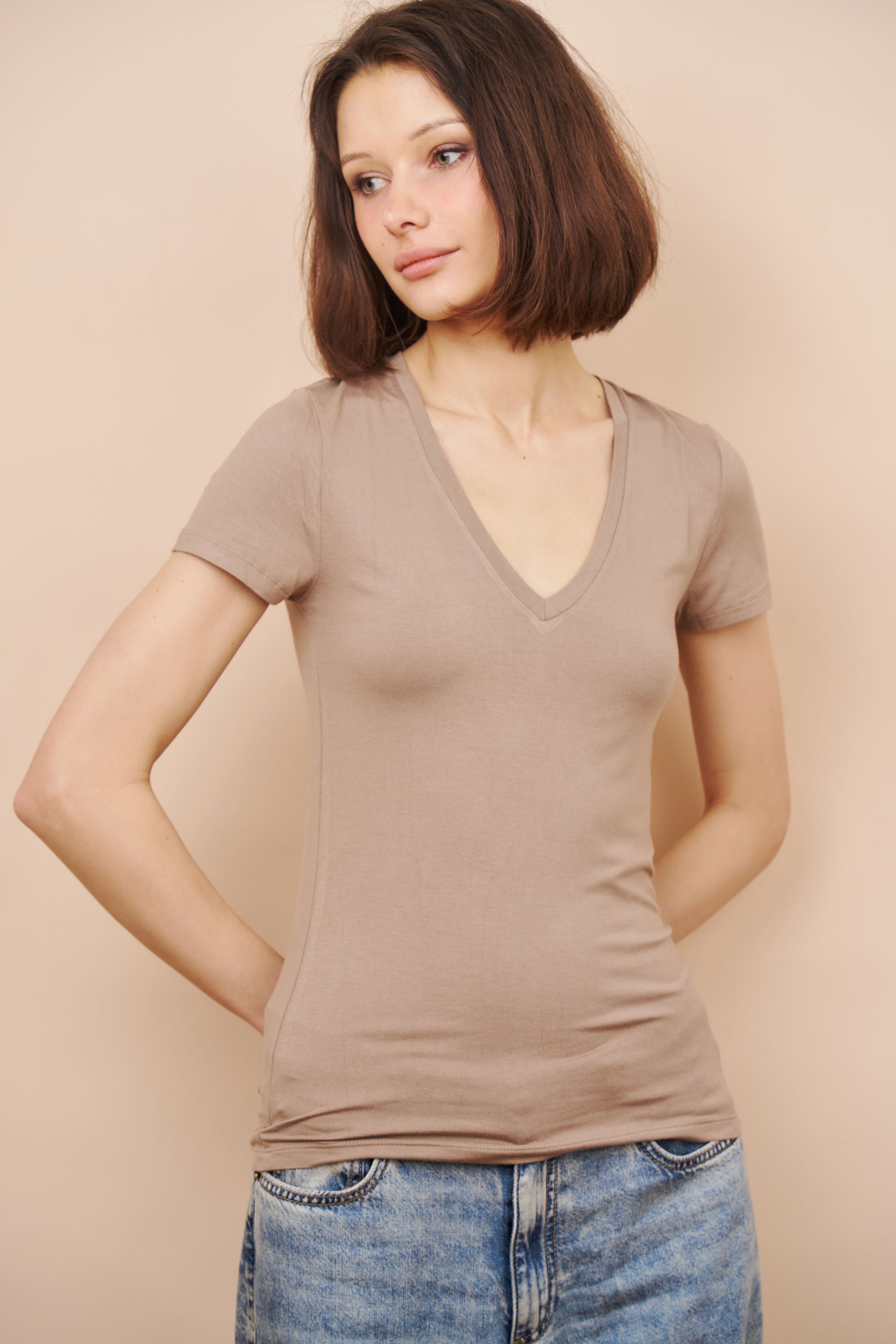 Majestic Short Sleeve V-Neck Tee in Coffee Latte