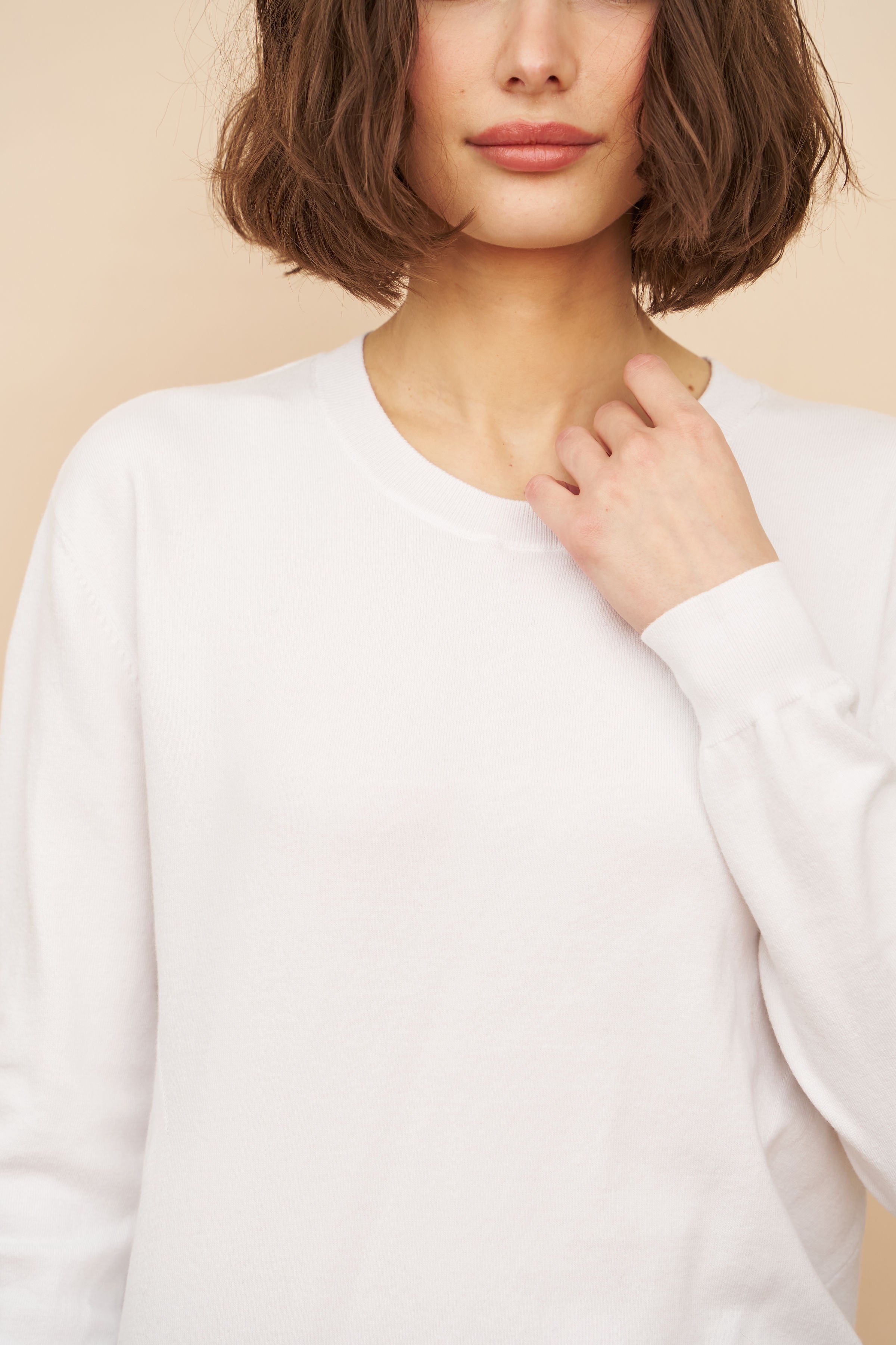 Organic Cotton Knit Long Sleeve Crewneck in Blanc