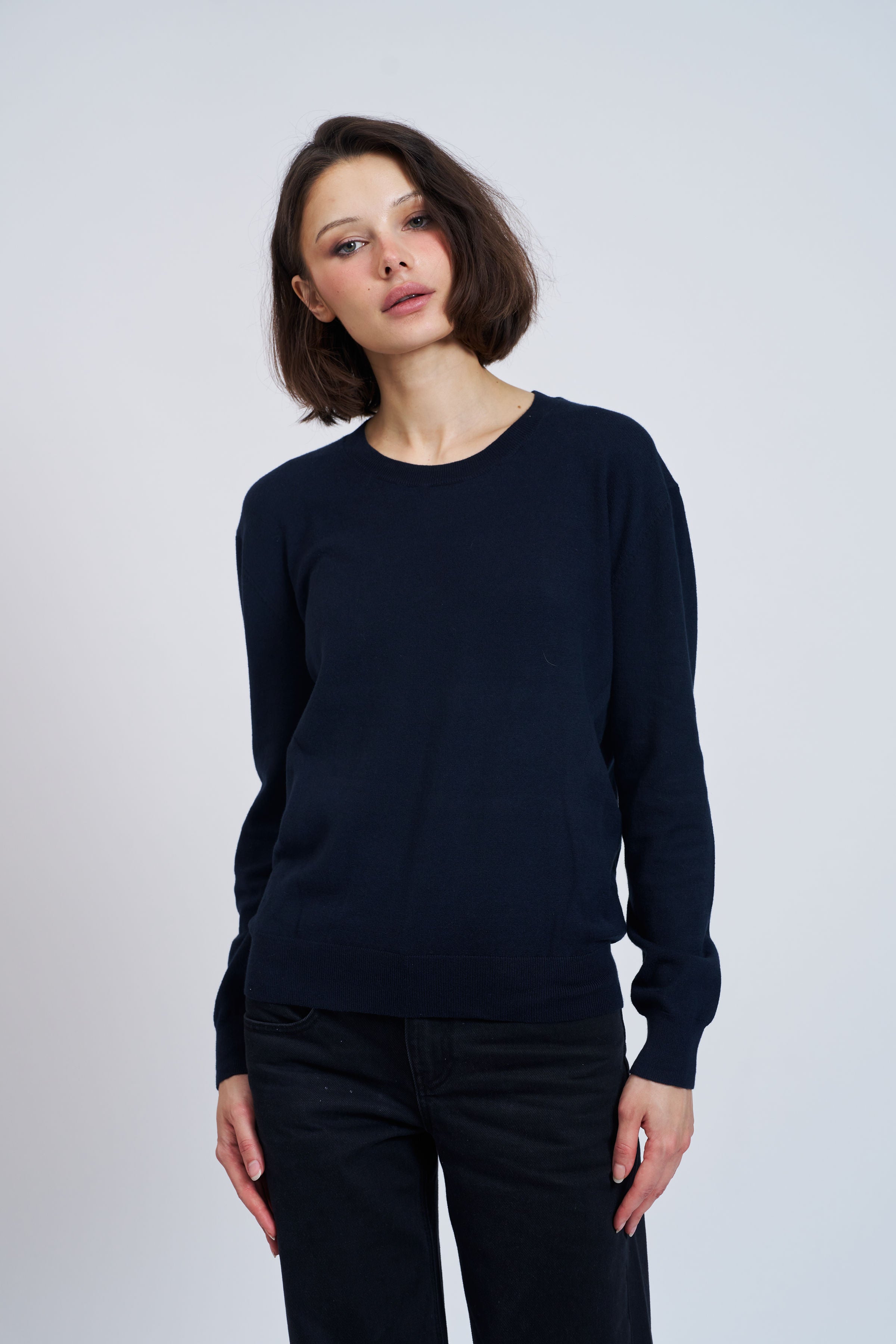 Organic Cotton Knit Long Sleeve Crewneck in Marine