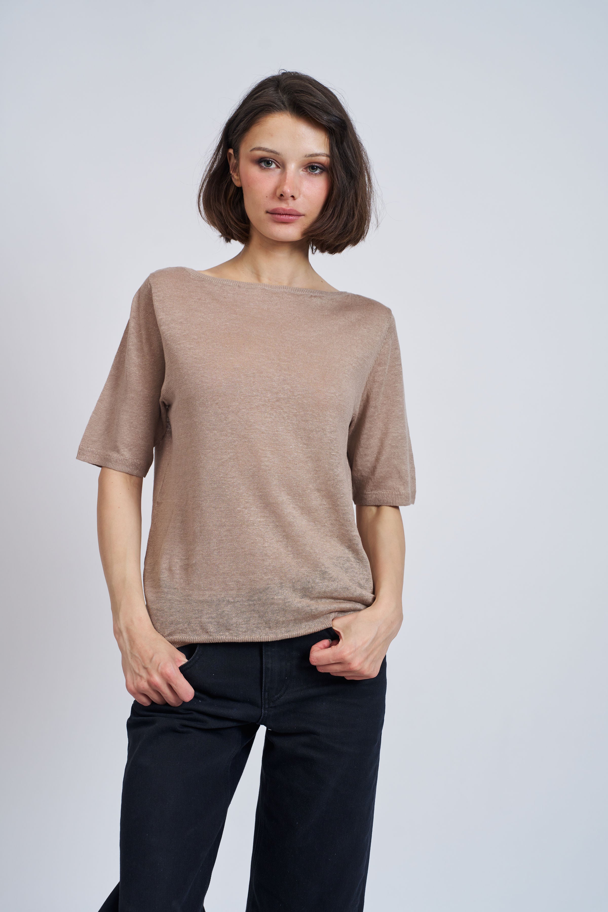 Linen Elbow Sleeve Boat Neck Tee in Desert