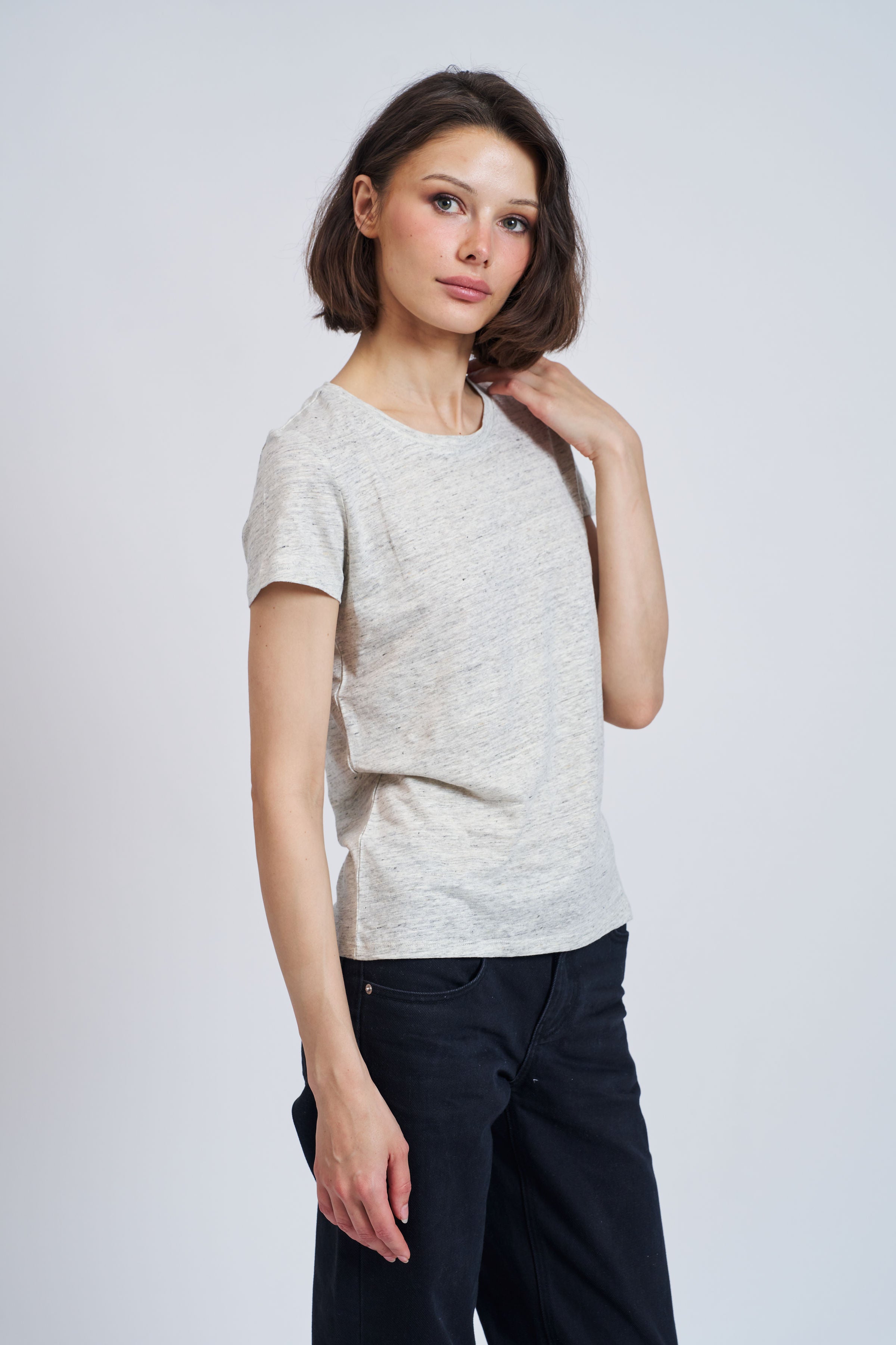 Majestic Linen Short Sleeve Crew Tee in Carrare