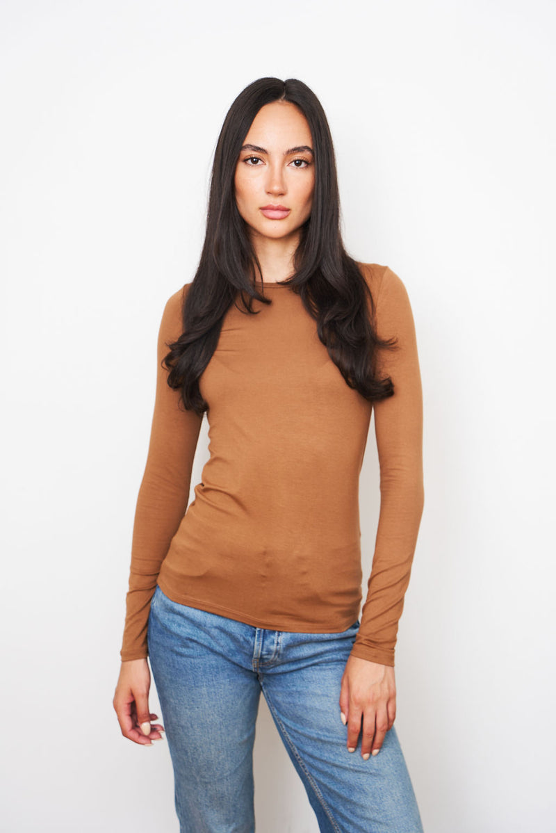 Majestic Soft Touch Long Sleeve Viscose Crewneck in Bison