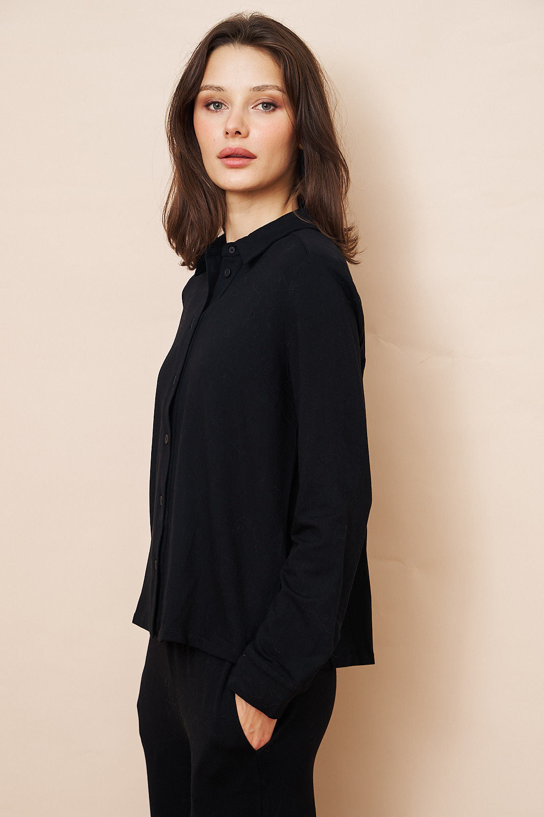 Majestic French Terry Long Sleeve Relaxed Shirt in Noir