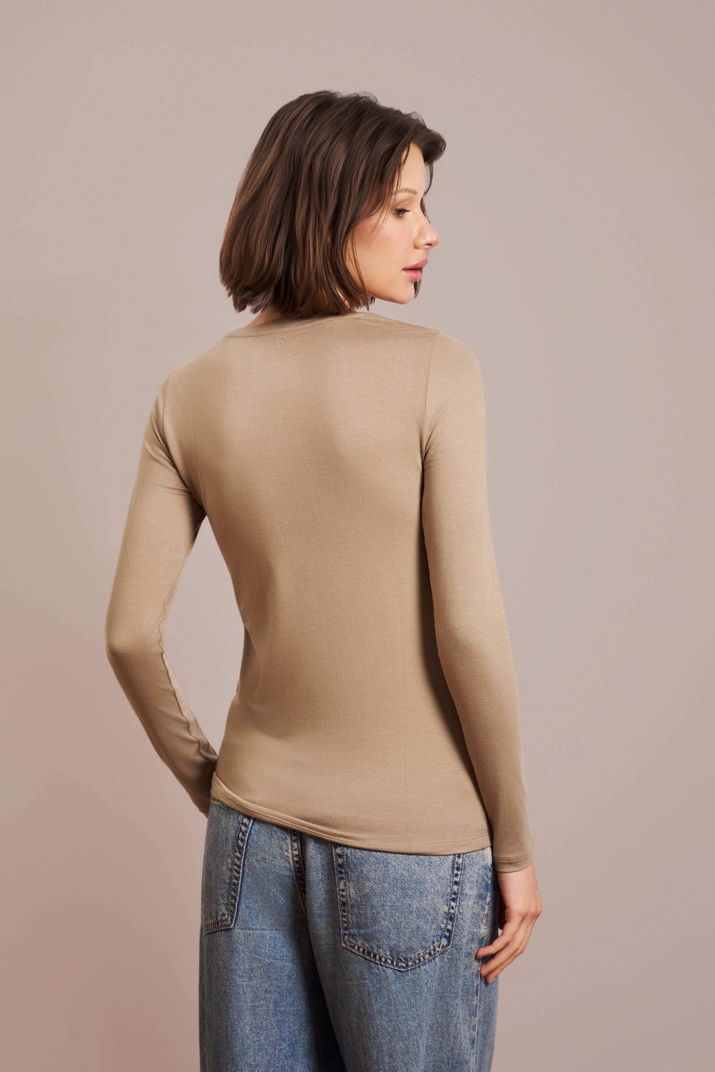 Majestic Long Sleeve Soft Touch Viscose Crewneck in Fossil