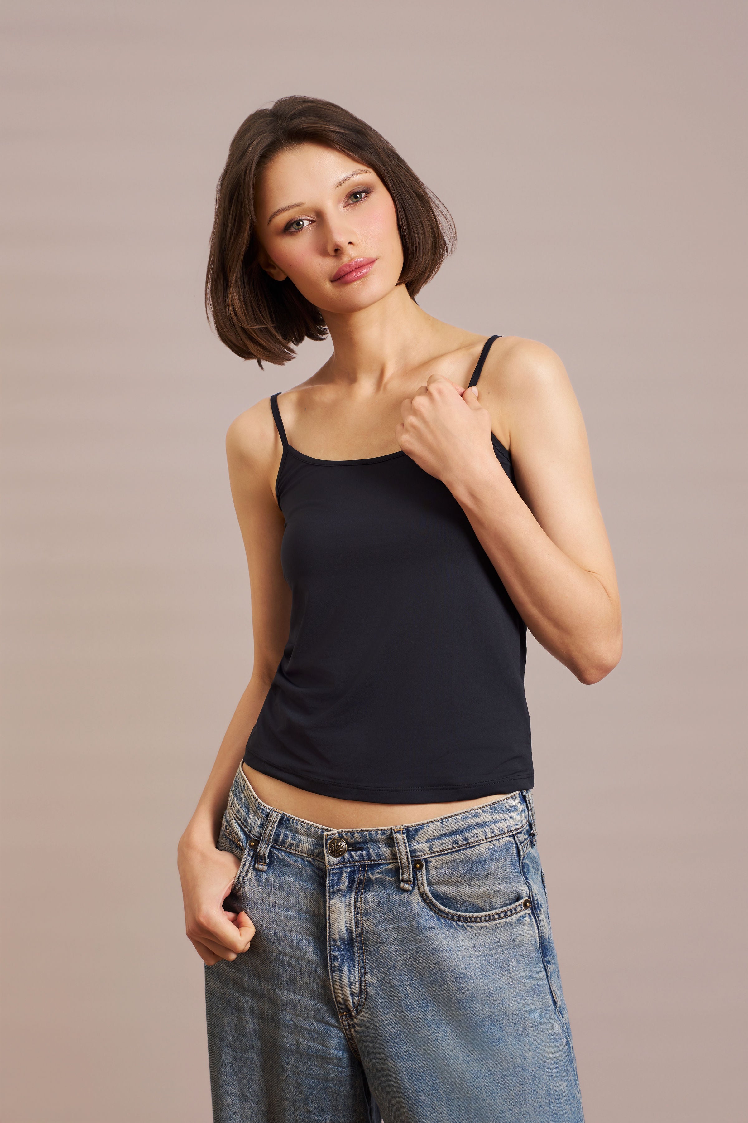 Jersey Stretch Cami in Noir