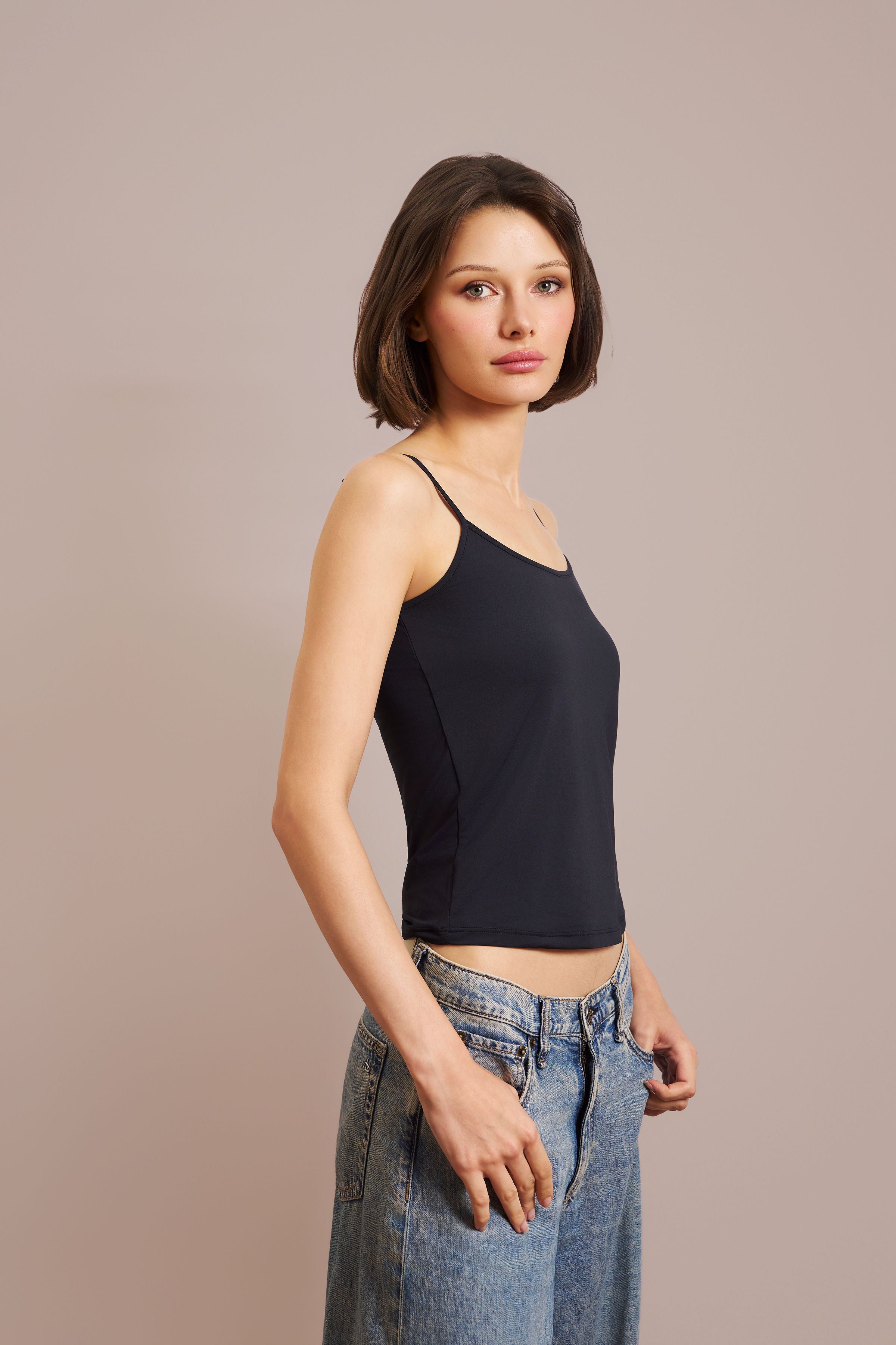 Jersey Stretch Cami in Noir
