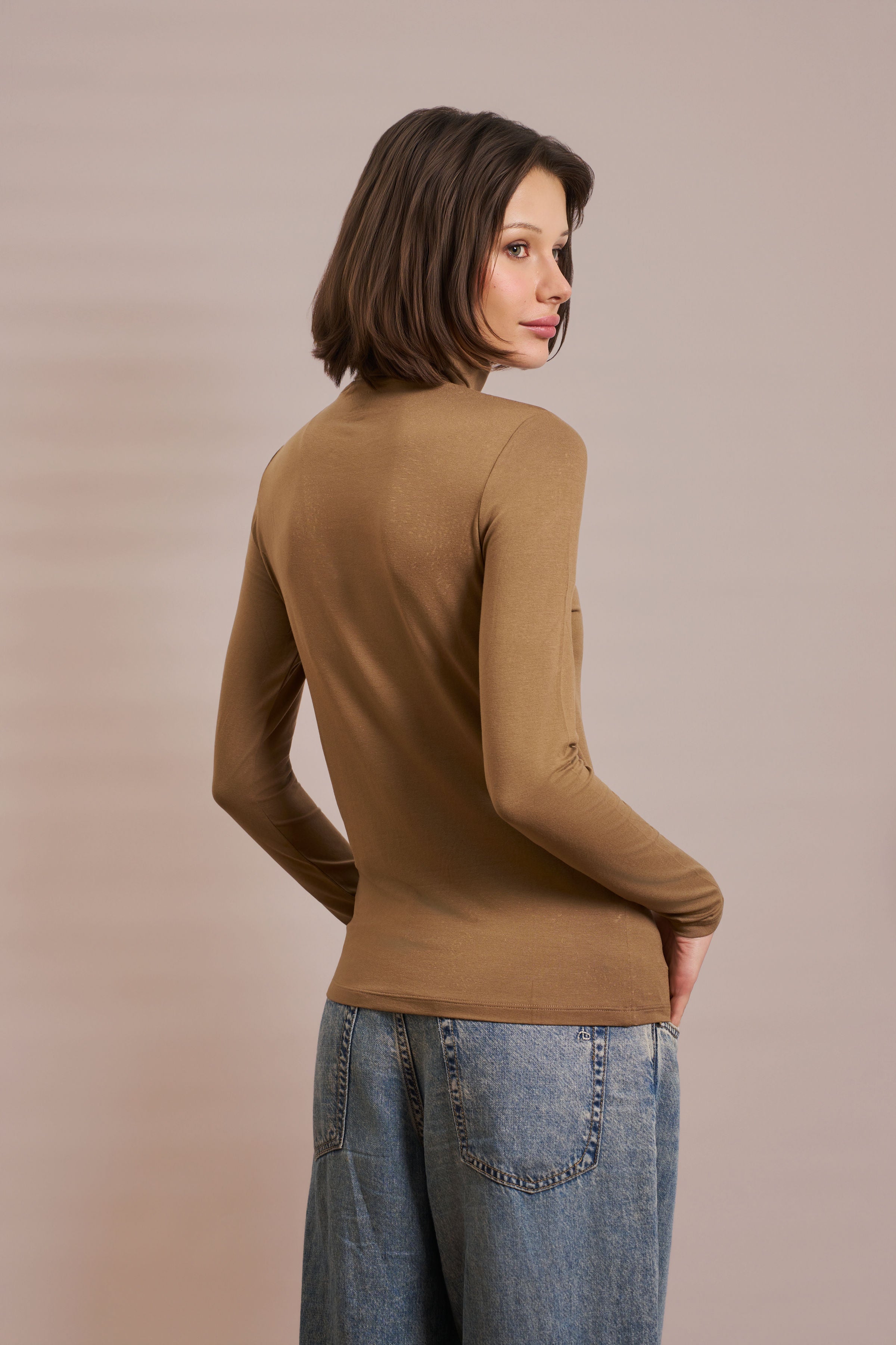 Majestic Soft Touch Long Sleeve Turtleneck in Havana