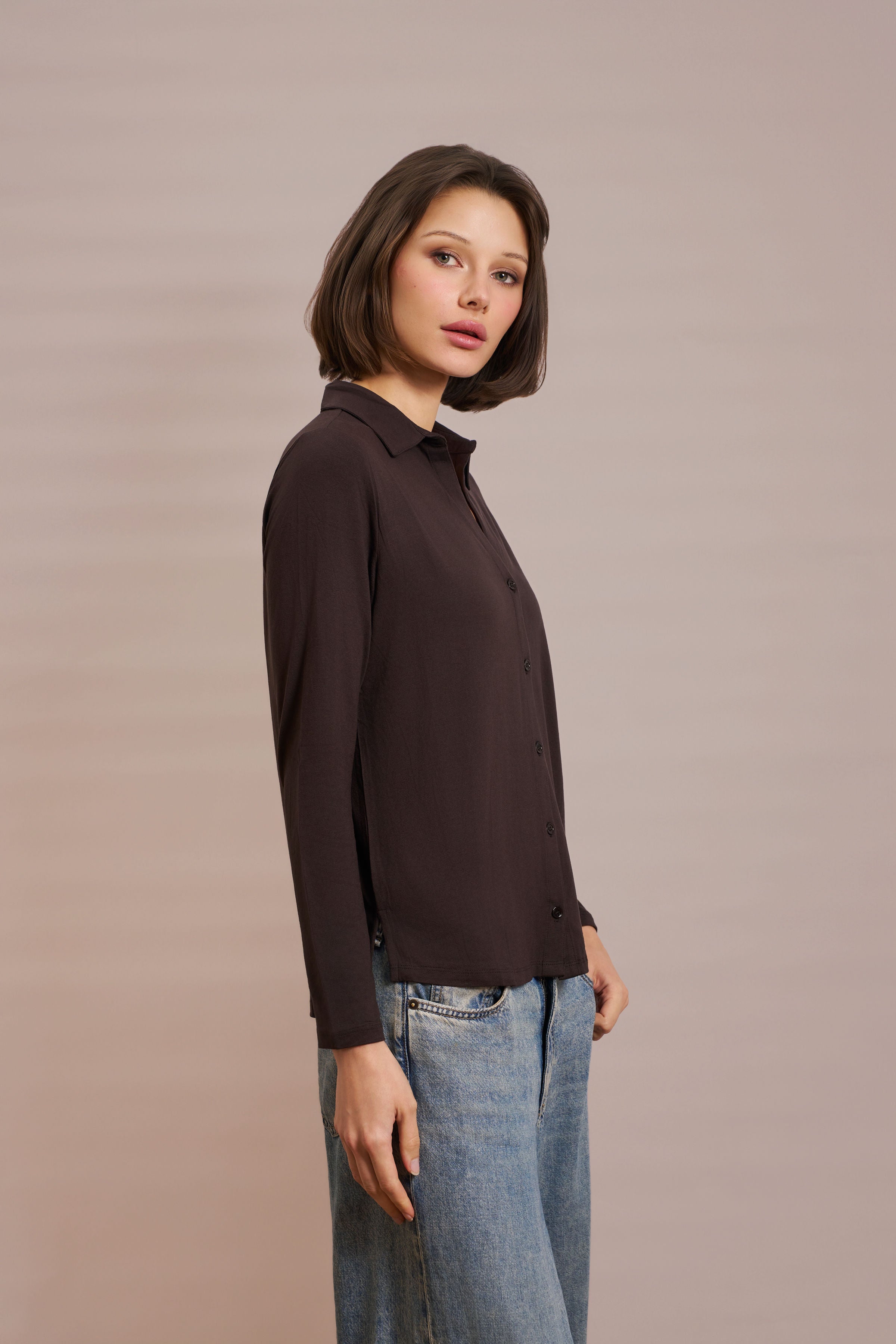 Majestic Soft Touch Semi Relaxed Button Down Long Sleeve in Chocolate Mousse