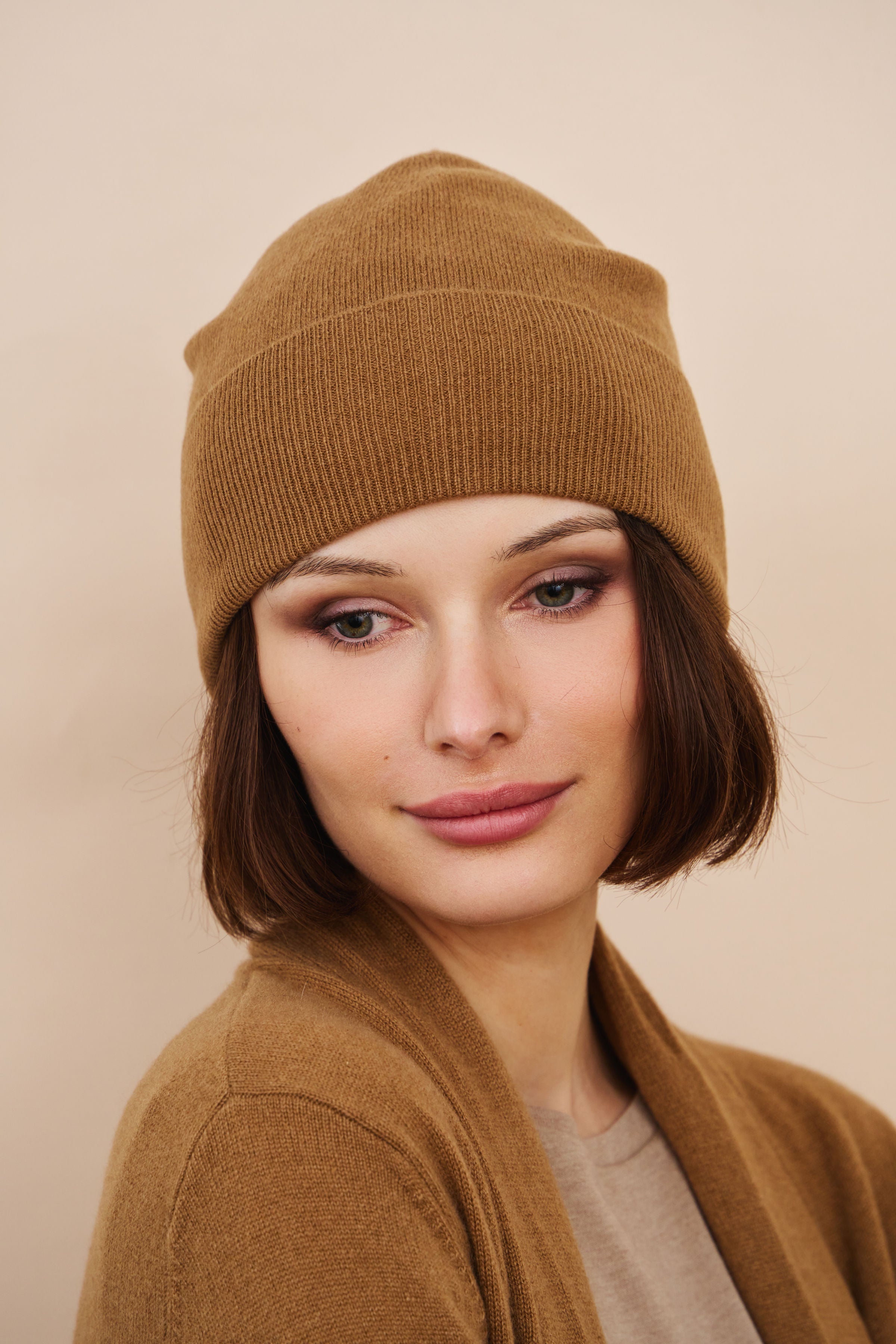 Cashmere Seamless Beanie