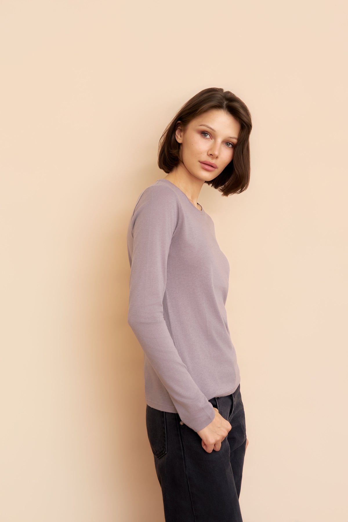Majestic Long Sleeve Cotton/Cashmere Crewneck Tee in Steel