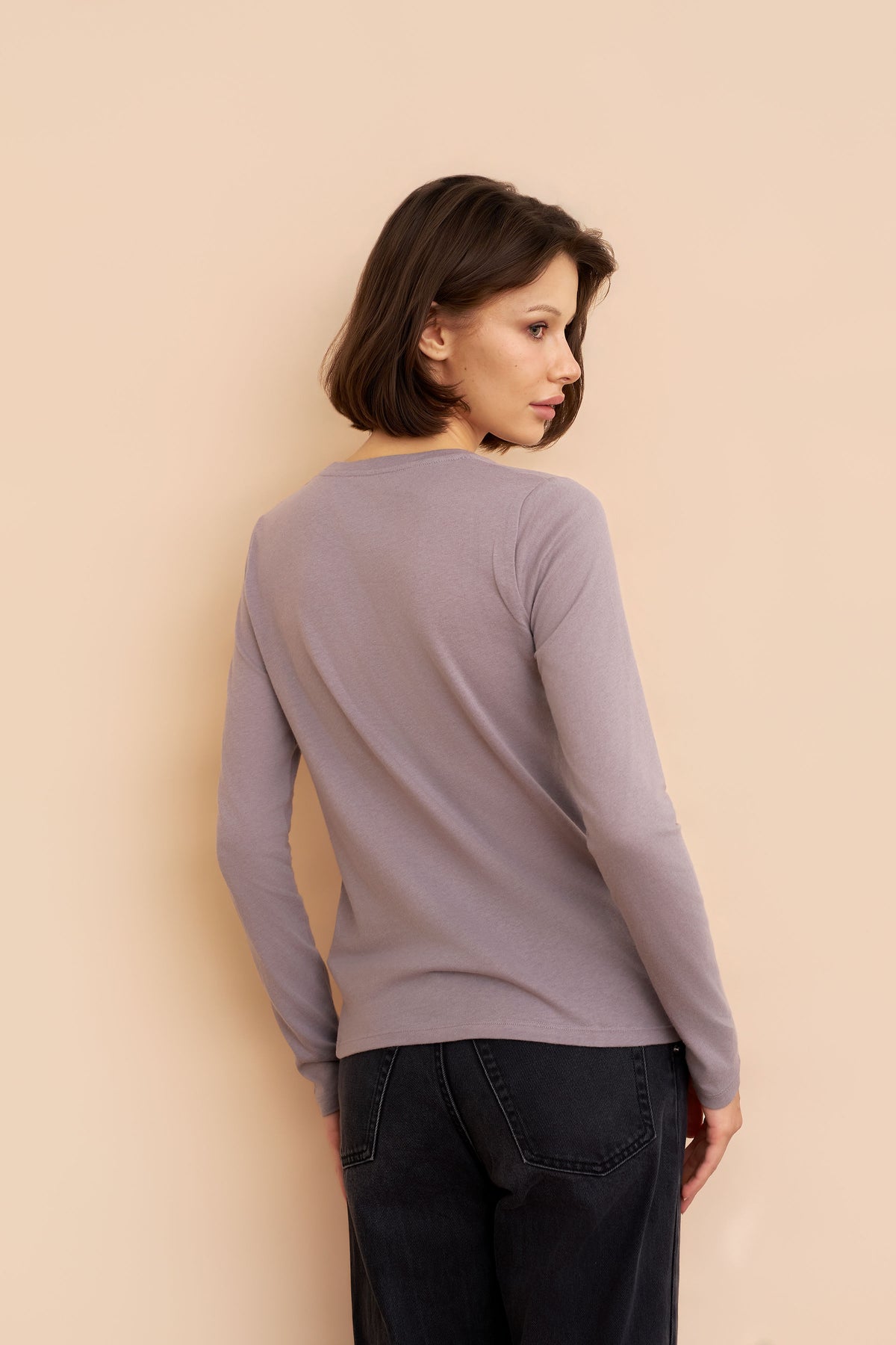 Majestic Long Sleeve Cotton/Cashmere Crewneck Tee in Steel