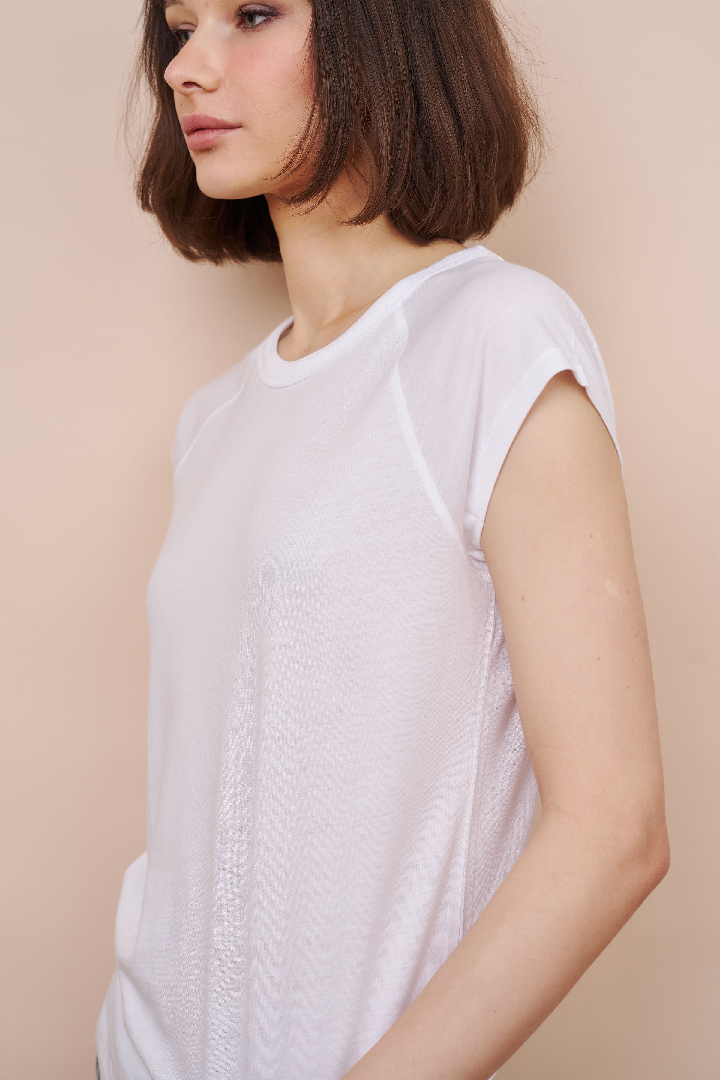 Lyocell Cotton Cap Sleeve Crewneck in Blanc