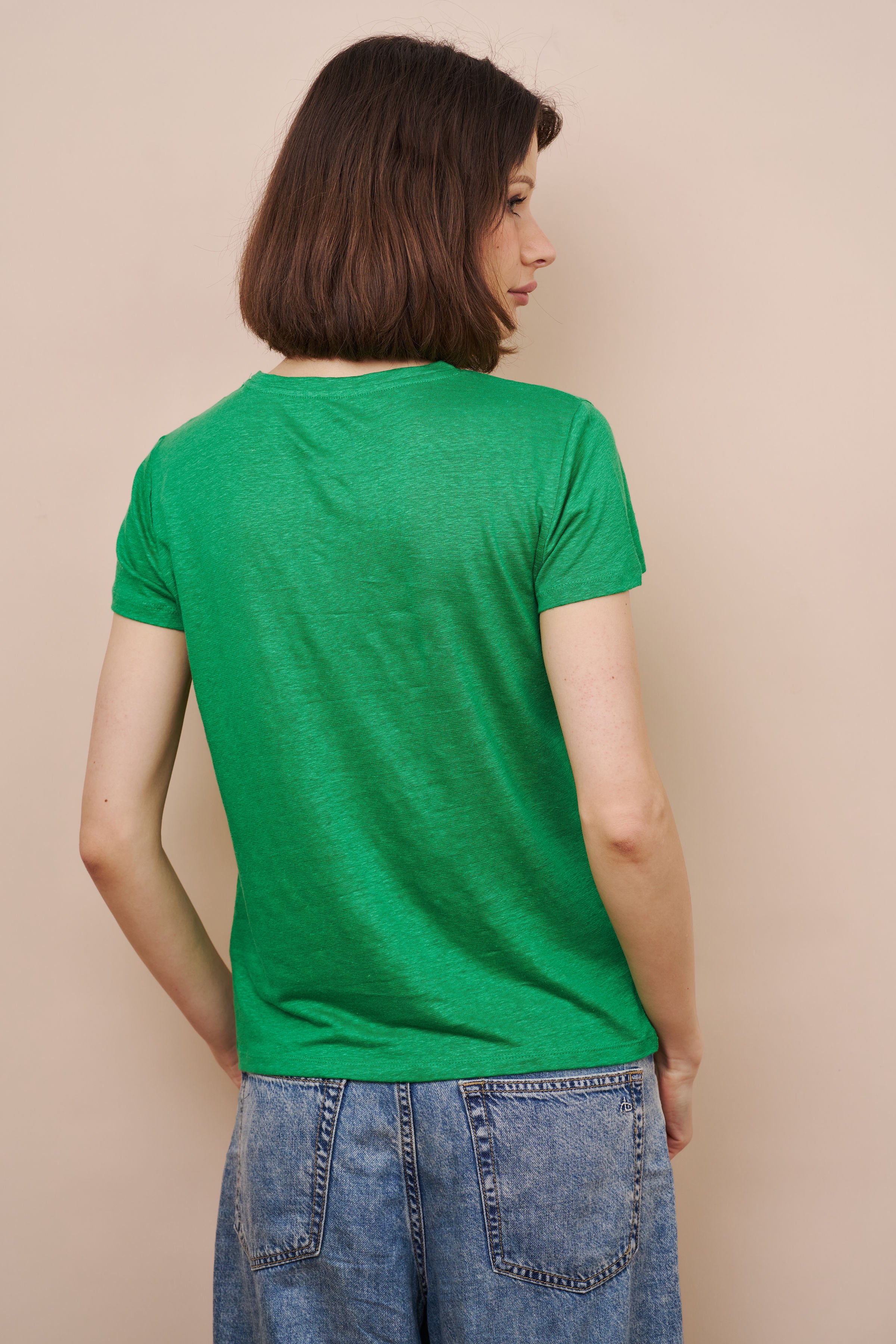 Majestic Linen Short Sleeve Crew Tee in Grass
