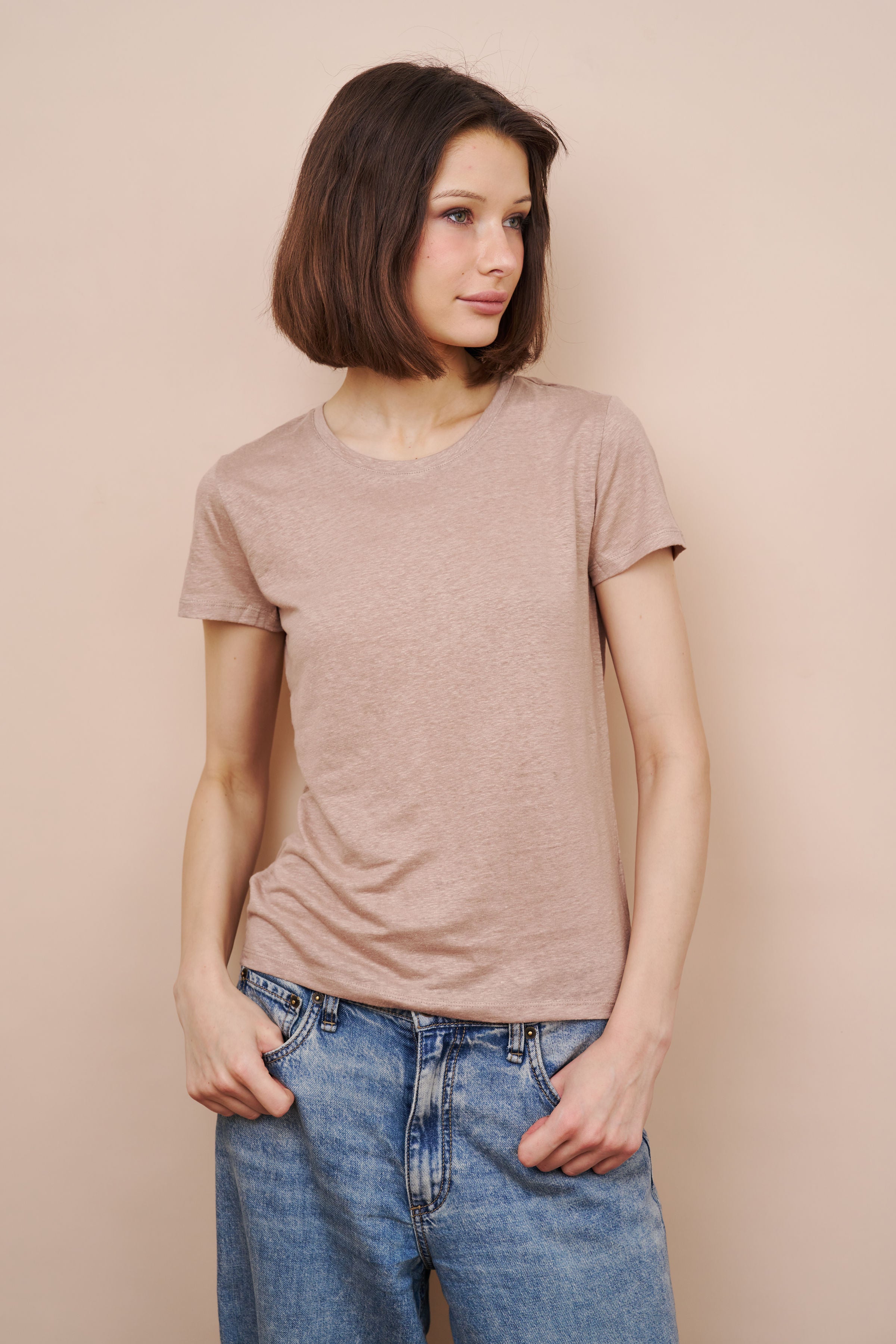 Majestic Linen Short Sleeve Crew Tee in Desert