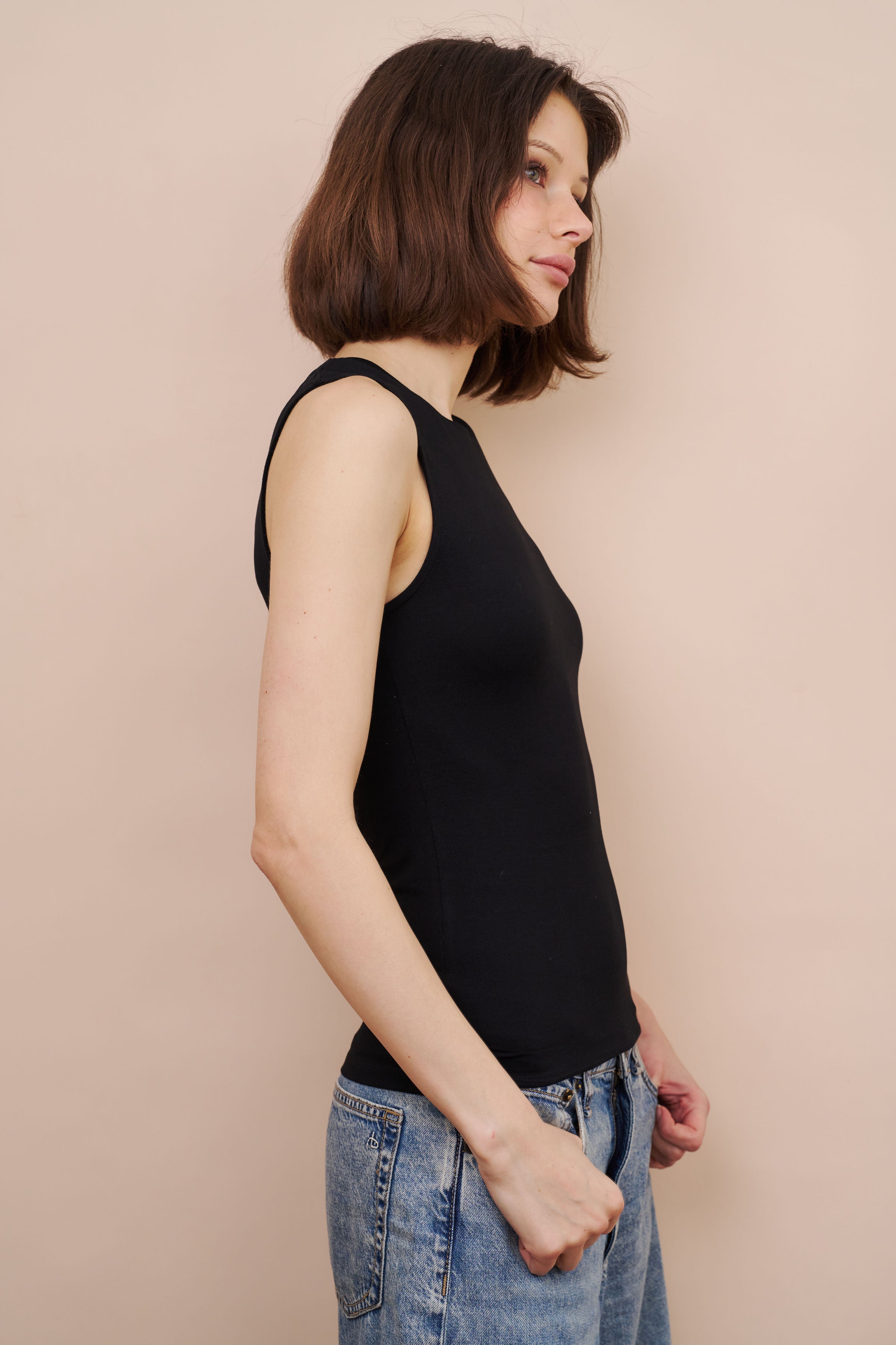 Majestic Soft Touch Sleeveless Crewneck Tank in Noir