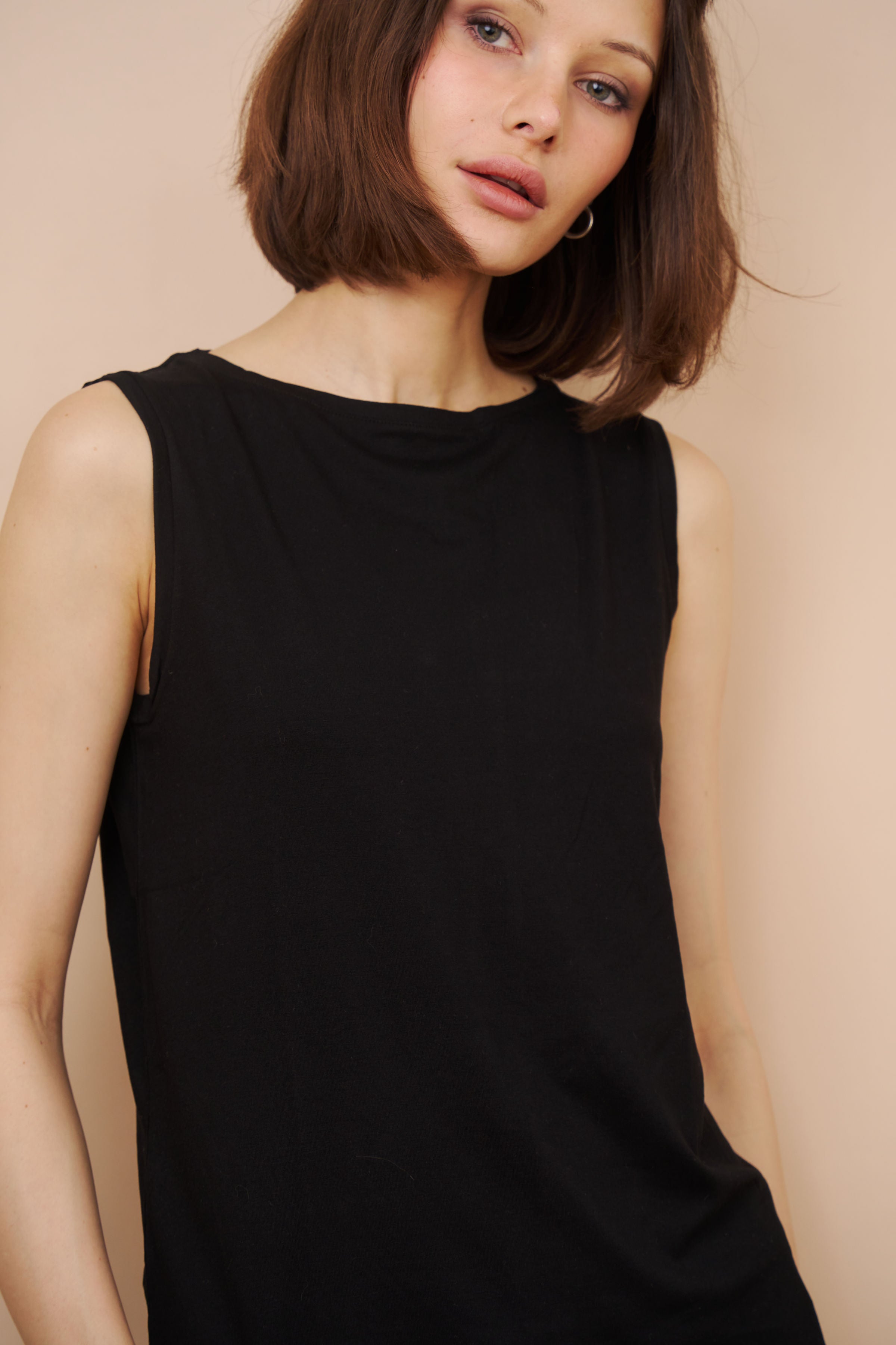 Majestic Soft Touch Semi Relaxed Boatneck Tank in Noir