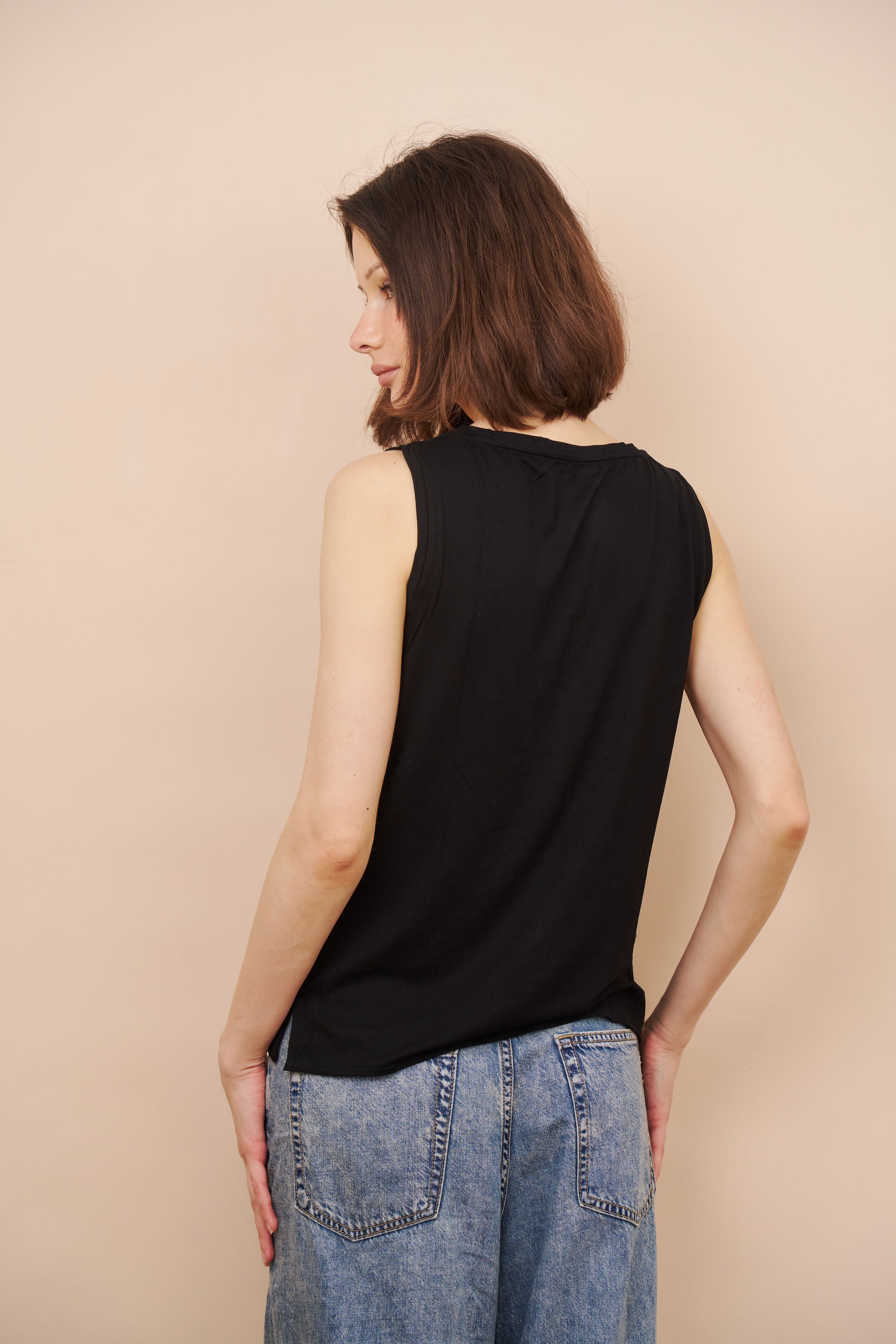 Majestic Soft Touch Semi Relaxed Boatneck Tank in Noir