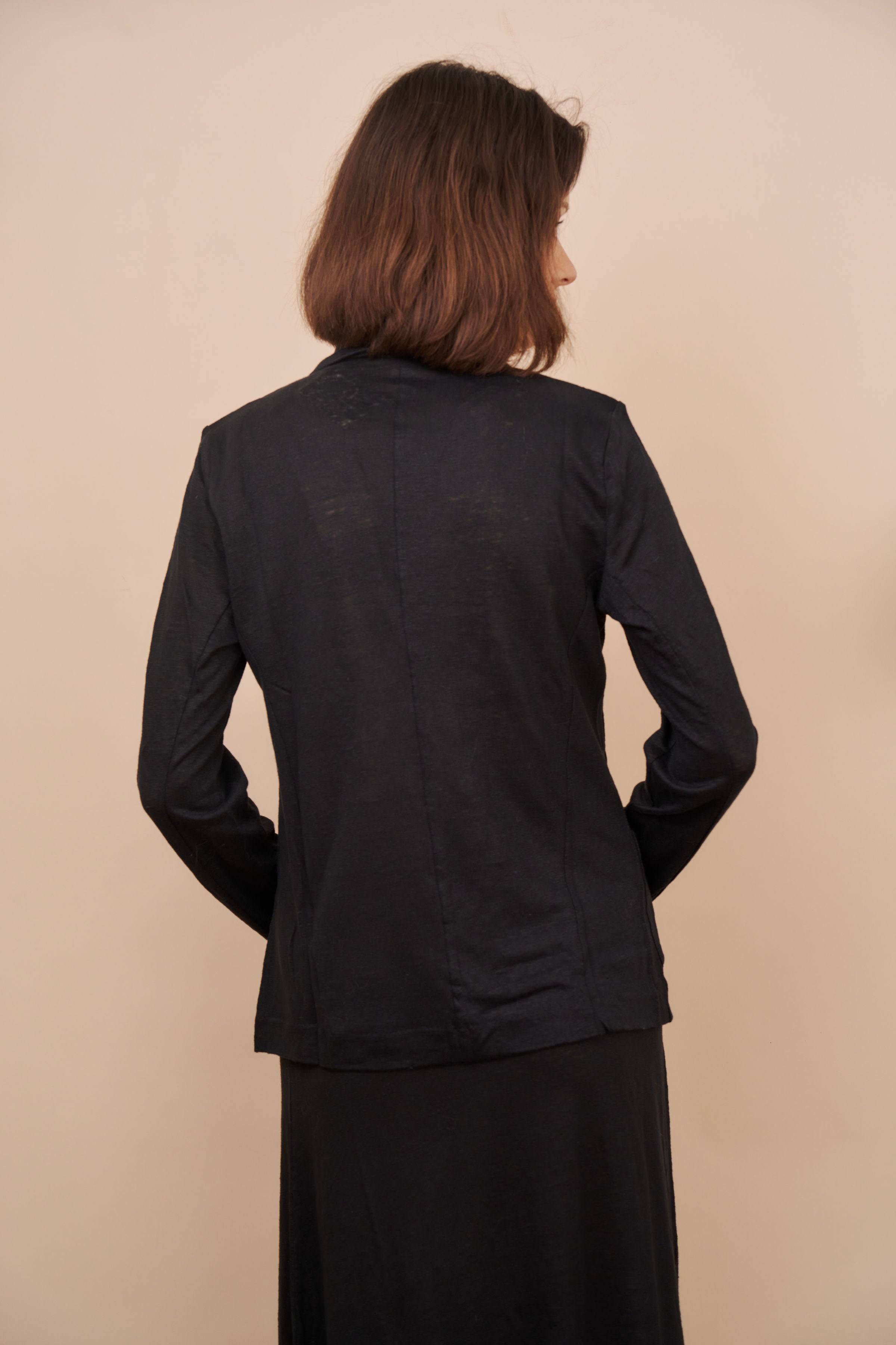 Majestic Linen One Button Blazer in Noir