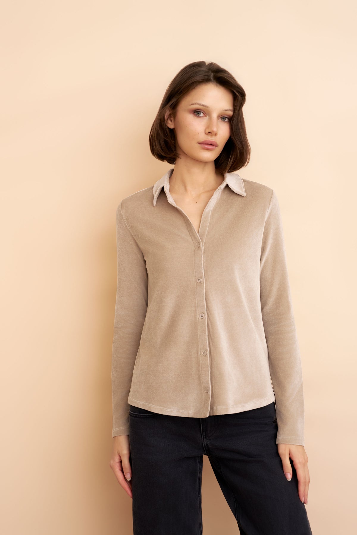 Velour Long Sleeve Shirt in Barley Beige