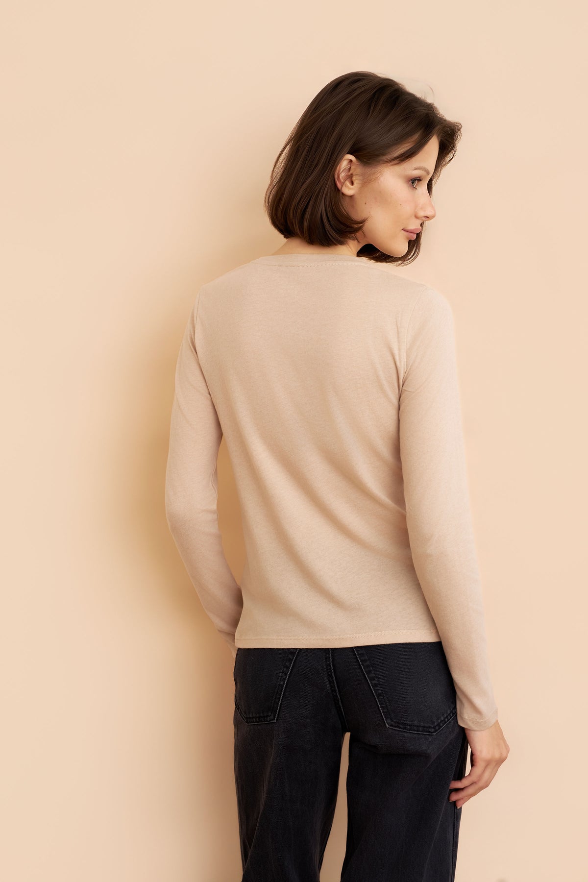 Majestic Long Sleeve Cotton/Cashmere Crewneck Tee in Powder Blush