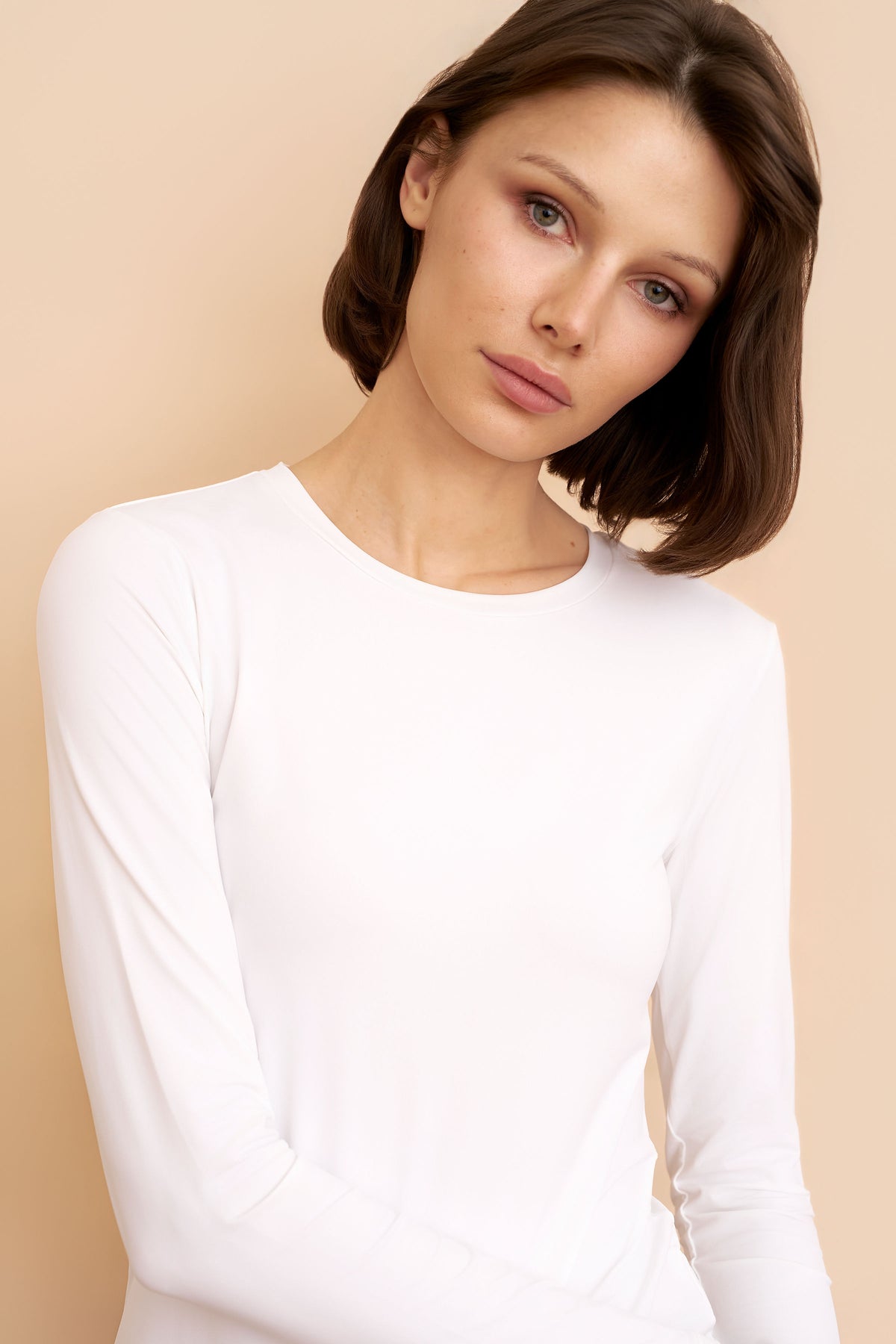 Jersey Stretch Long Sleeve Crewneck in Blanc