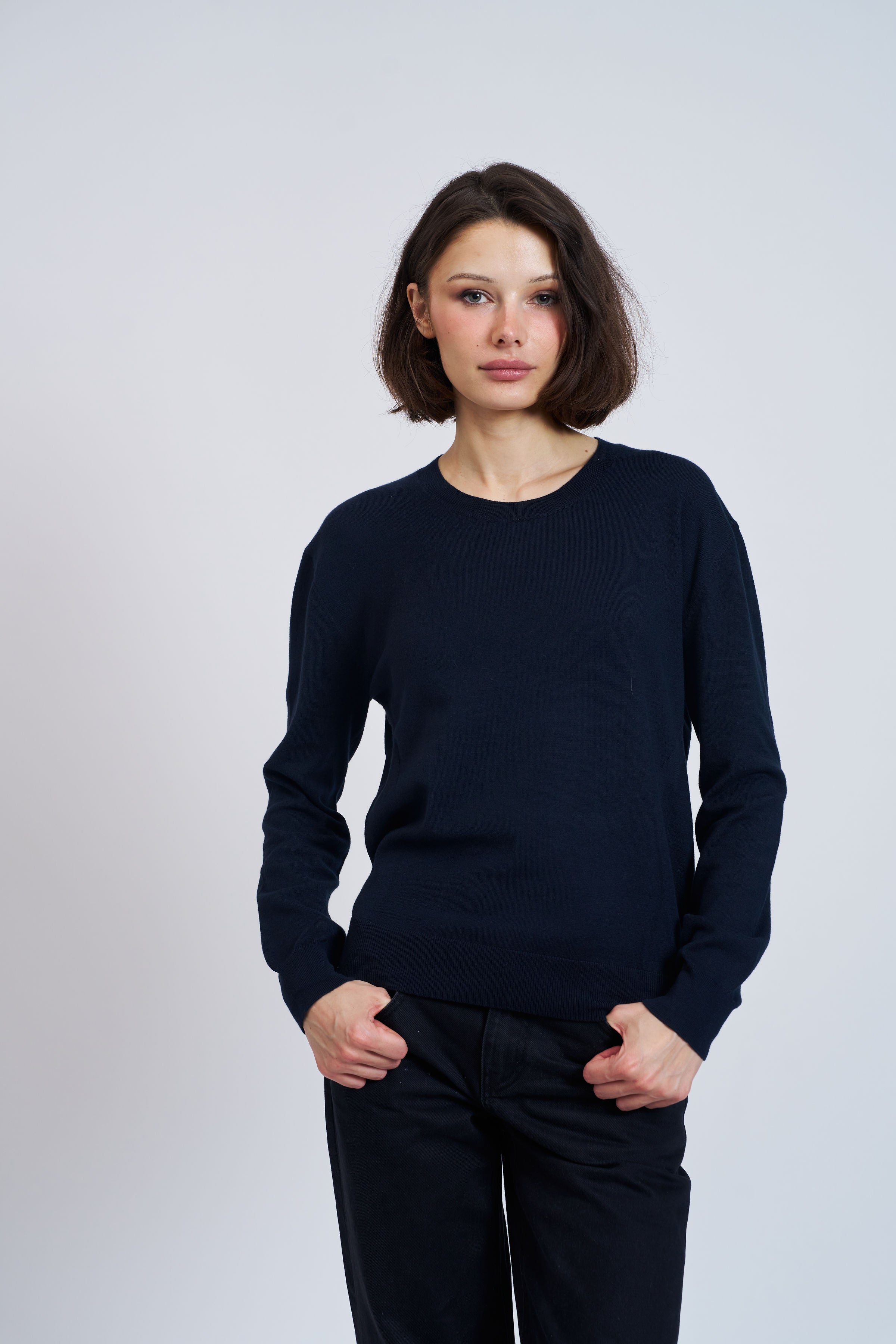 Organic Cotton Knit Long Sleeve Crewneck in Marine