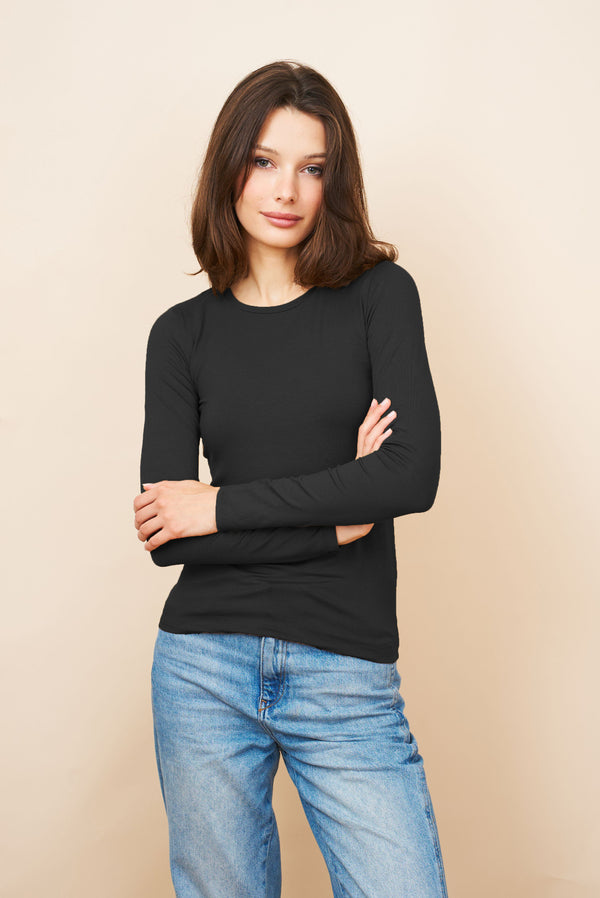 Majestic Long Sleeve Soft Touch Viscose Crewneck in Noir