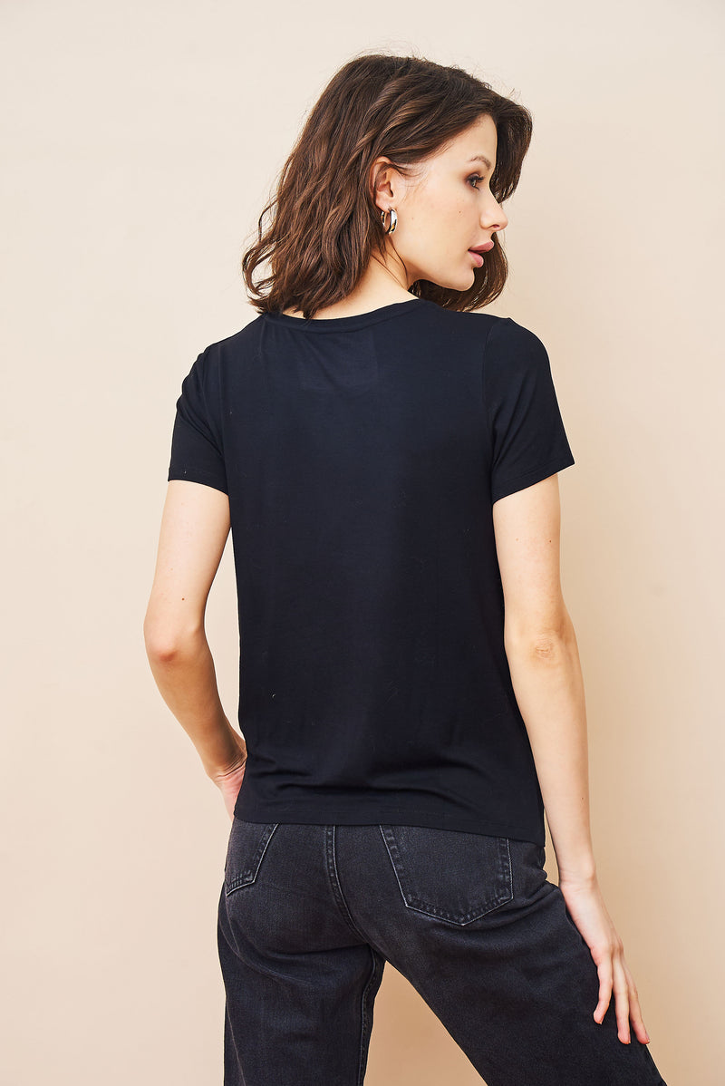 Soft Touch Short Sleeve Semi Relaxed Crewneck in Noir