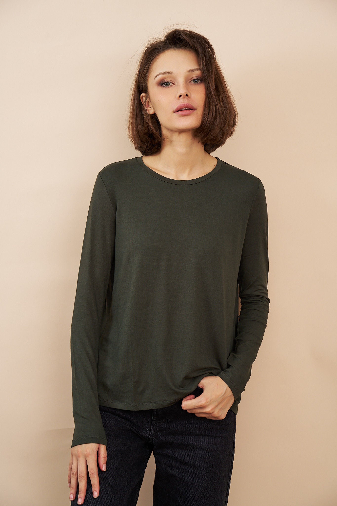 Soft Touch Long Sleeve Relaxed Crewneck in Forest
