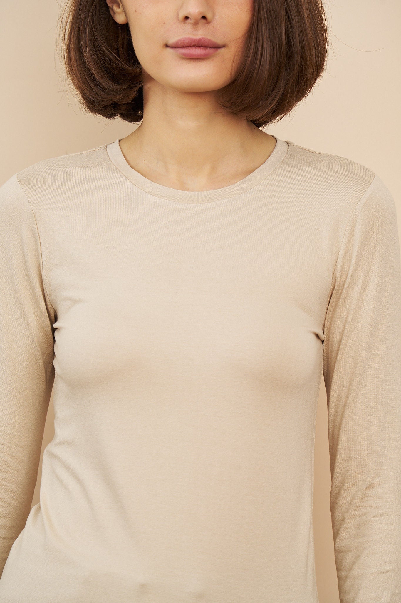 Majestic Long Sleeve Soft Touch Viscose Crewneck in Ficelle