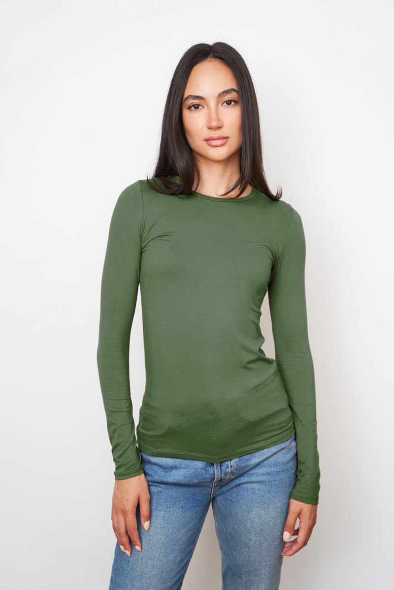 Majestic Soft Touch Long Sleeve Crewneck in Mousse