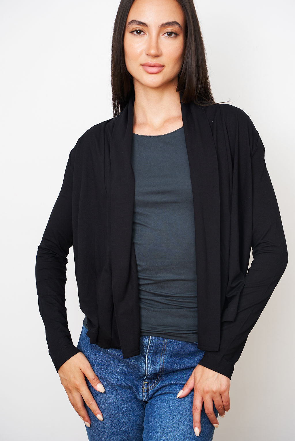 Soft Touch Open Cardigan in Noir