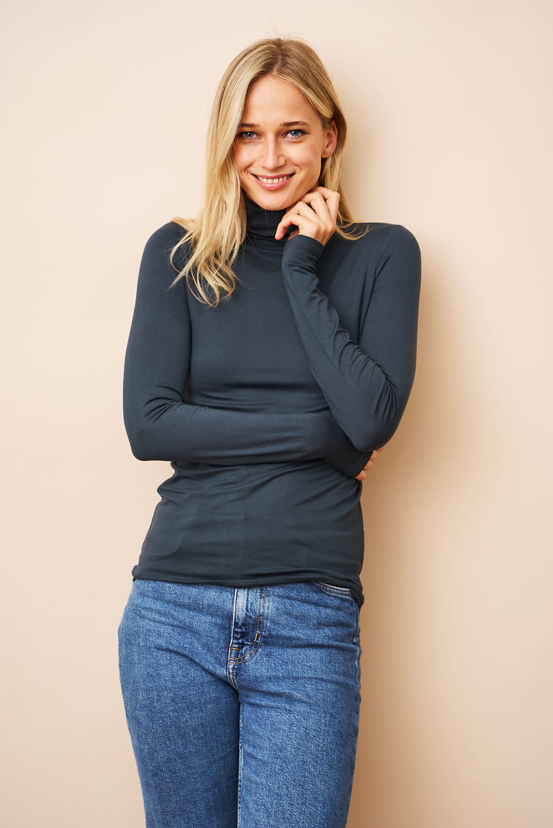Majestic Soft Touch Long Sleeve Turtleneck in Crepuscule