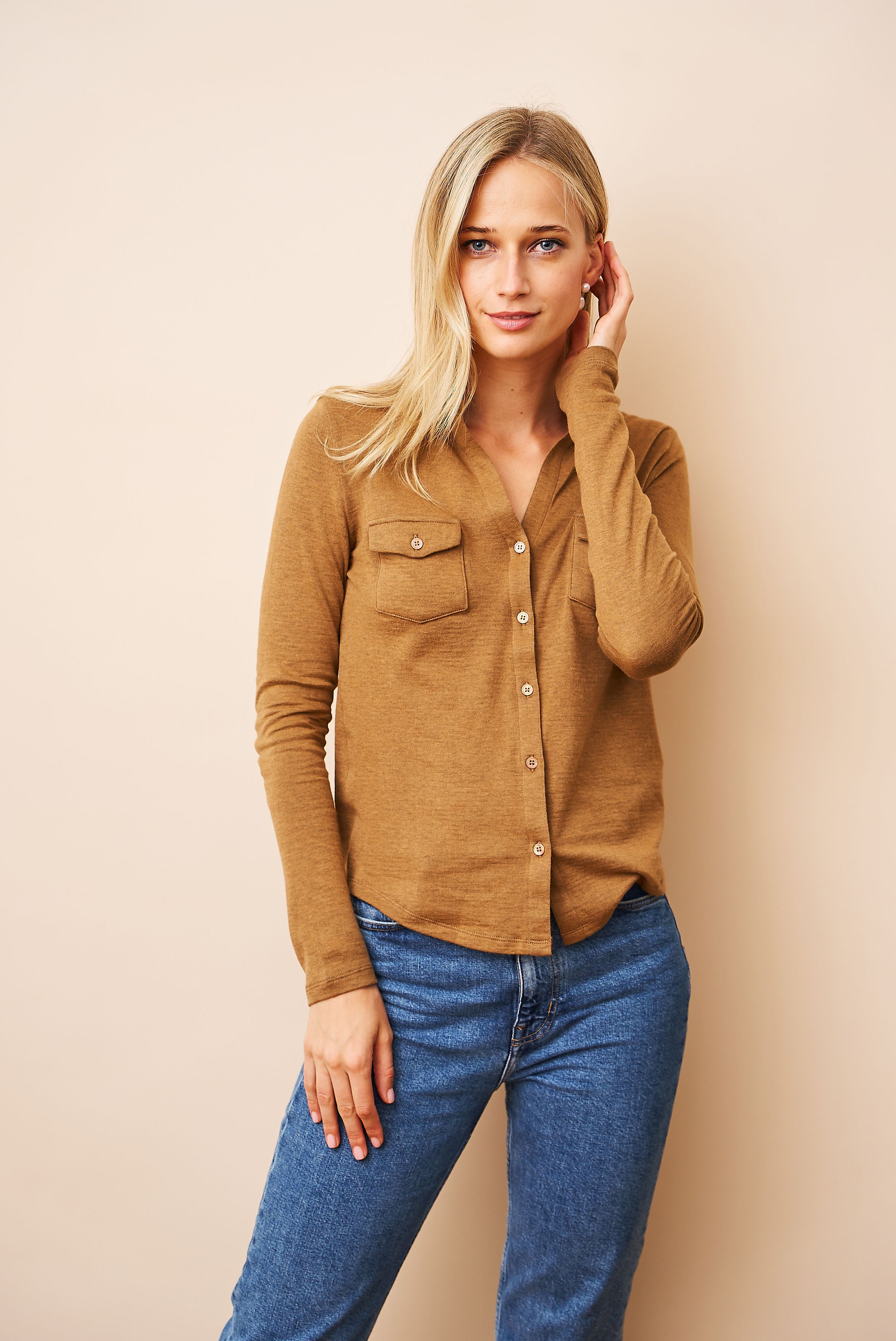 Majestic Double Face Cotton/Cashmere Pocket Shirt in Camel