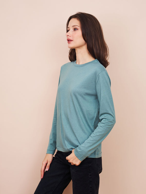 Lyocell Cotton Long Sleeve Semi Relaxed Crewneck in Vert Toscane