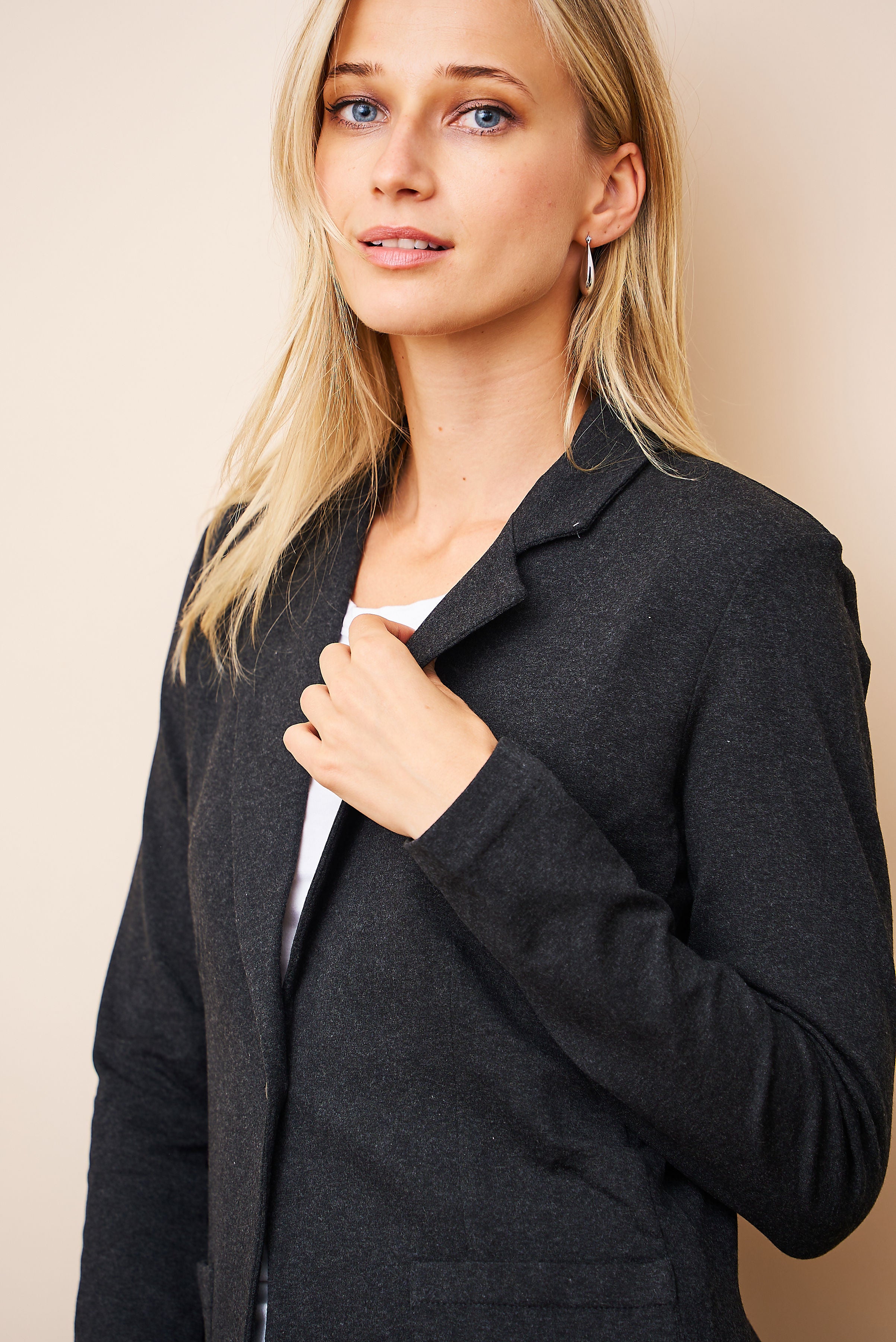 Majestic French Touch One Button Blazer in Anthracite Chine