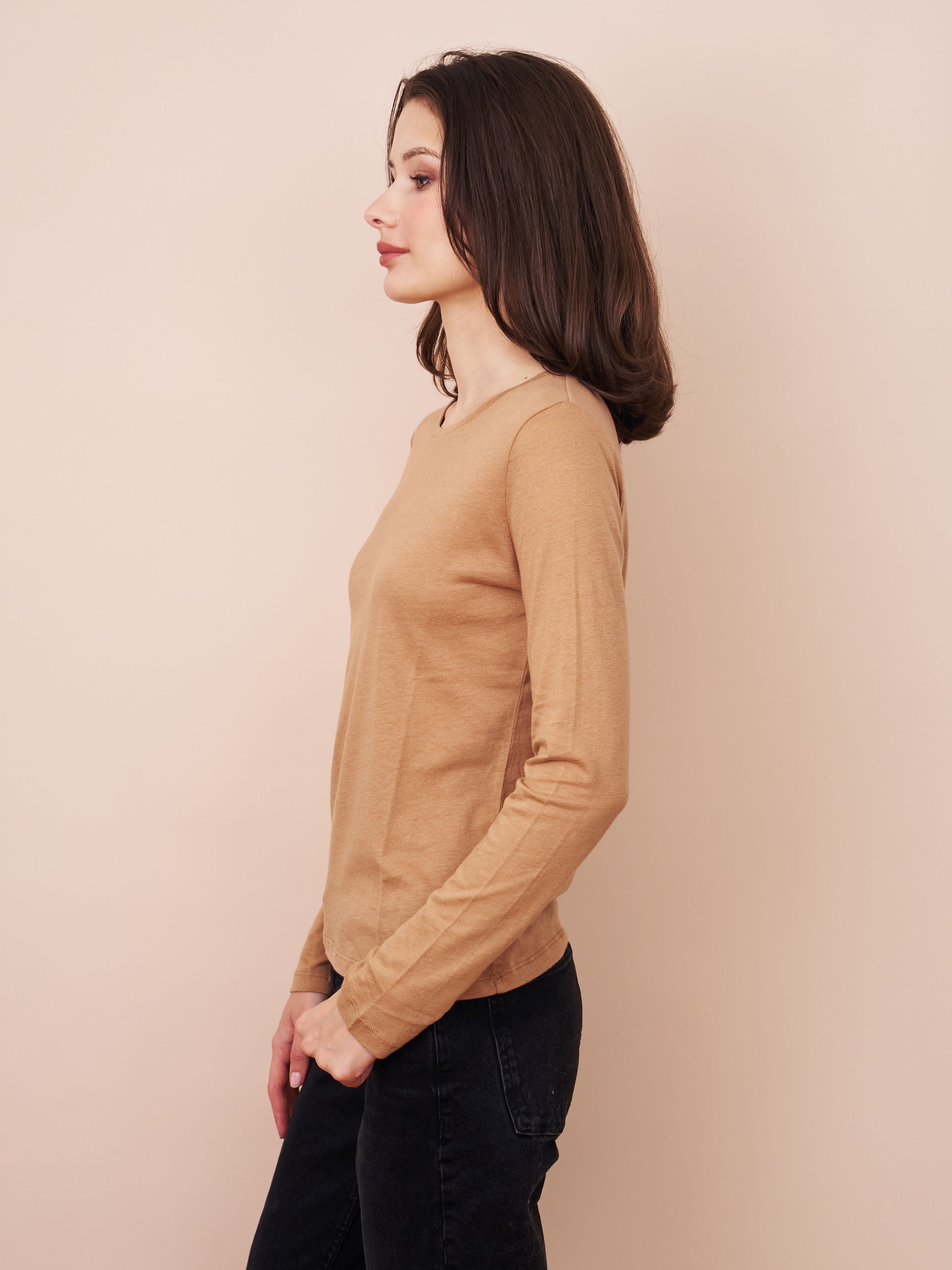 Majestic Long Sleeve Cotton/Cashmere Crewneck Tee in Tan