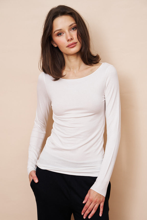 Majestic Soft Touch Long Sleeve Boatneck in Blanc