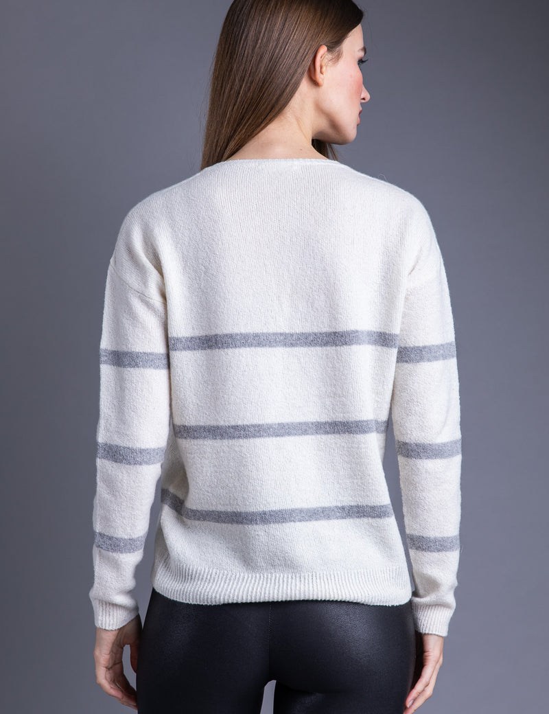 Majestic Cashmere Long Sleeve V-Neck in Milk/Gris Chine Clair