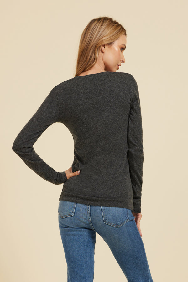 Majestic Long Sleeve Cotton/Cashmere V-Neck Tee in Anthracite
