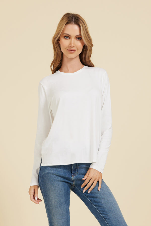 Majestic Soft Touch Semi Relaxed Crewneck in Blanc