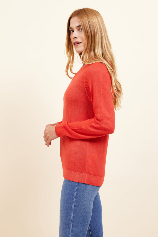 Majestic Tissue Weight Cashmere Long Sleeve Crewneck in Rouge