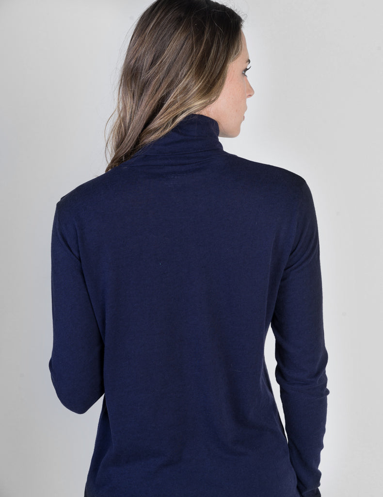 Majestic Long Sleeve Cotton/Cashmere Turtleneck in Navy